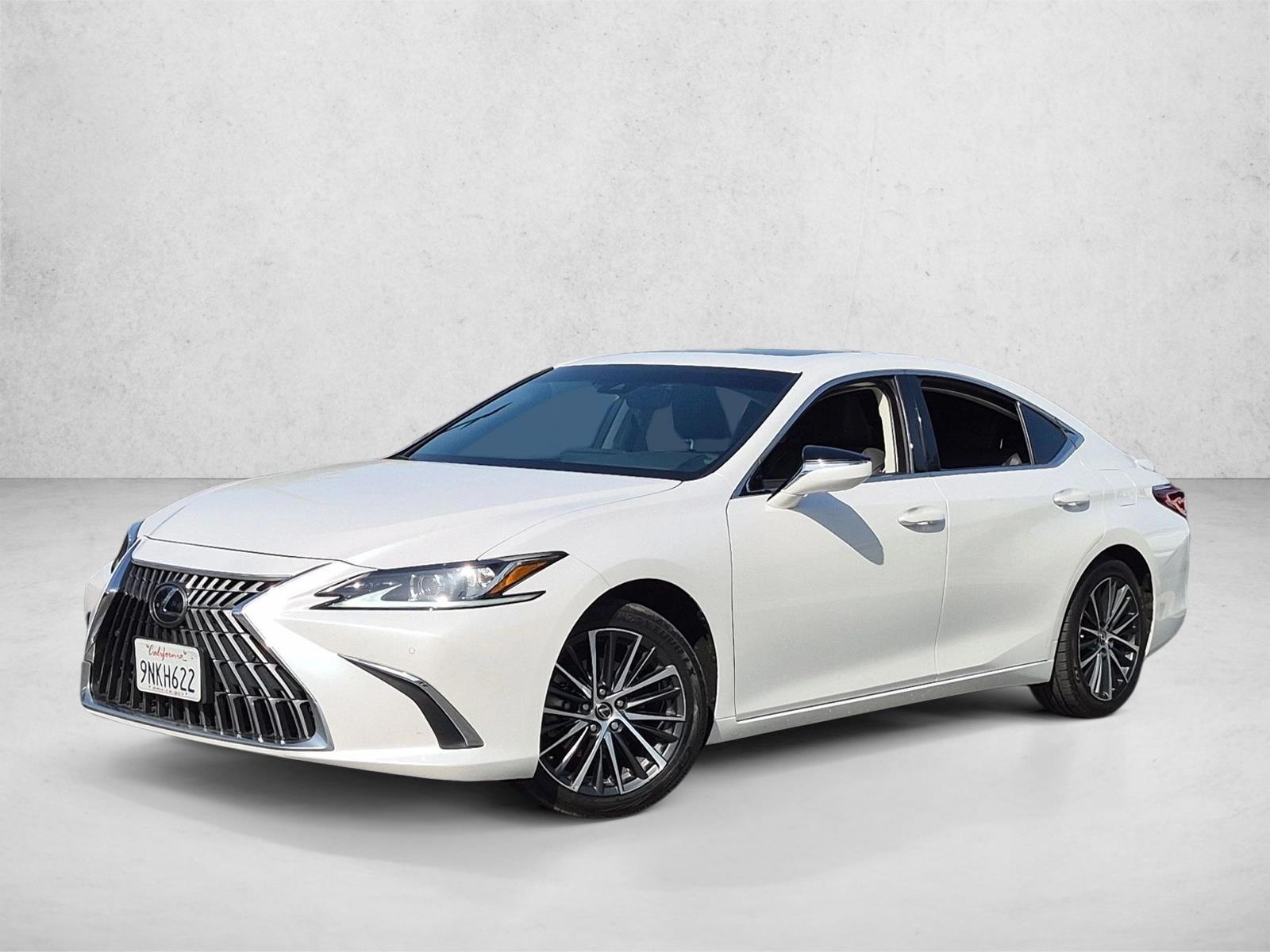 2024 Lexus ES Hybrid