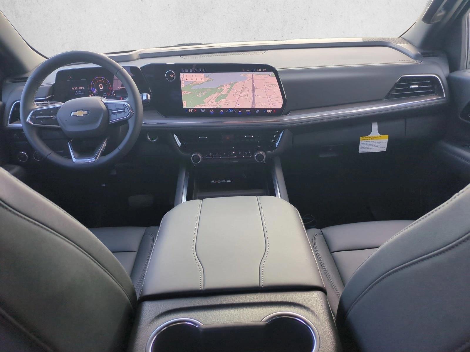 Thumbnail: 2027 Chevrolet Tahoe - 4