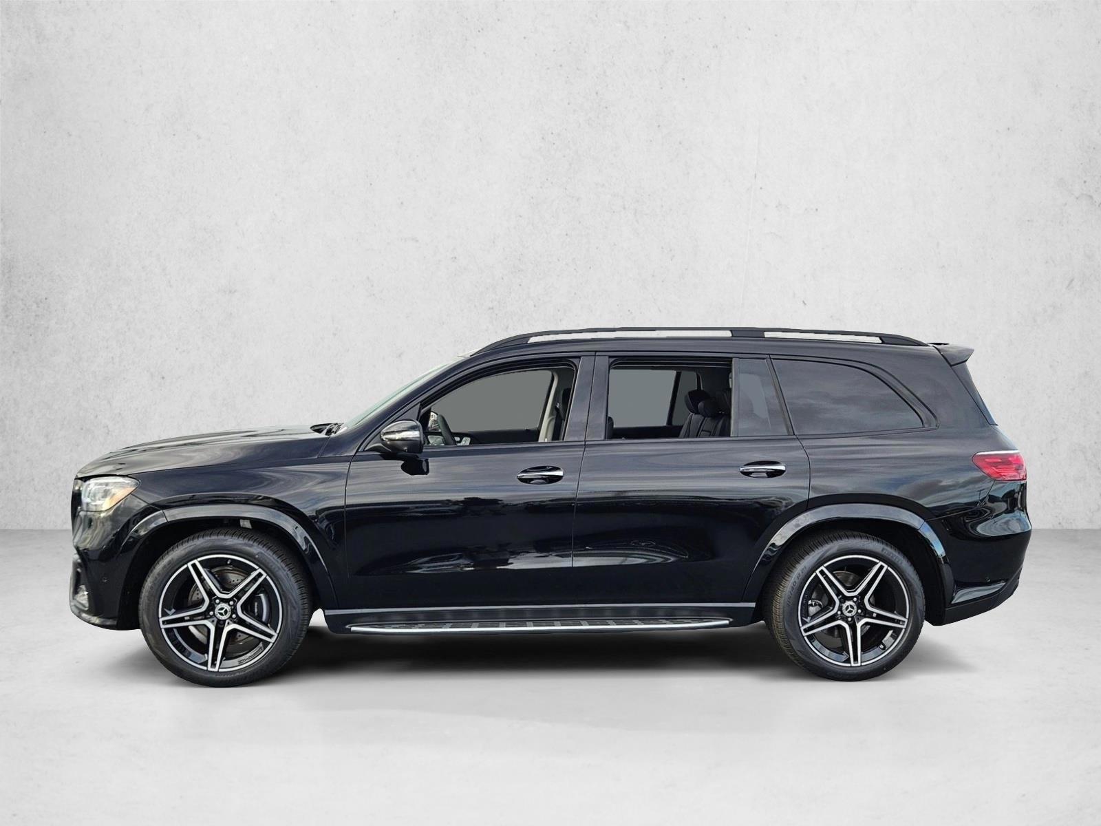 Thumbnail: 2026 Mercedes-Benz GLS - 2