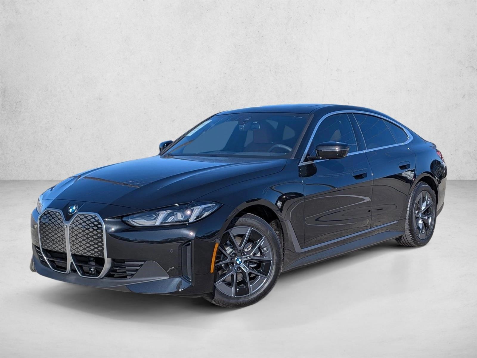 Thumbnail: 2026 BMW i4 - 1