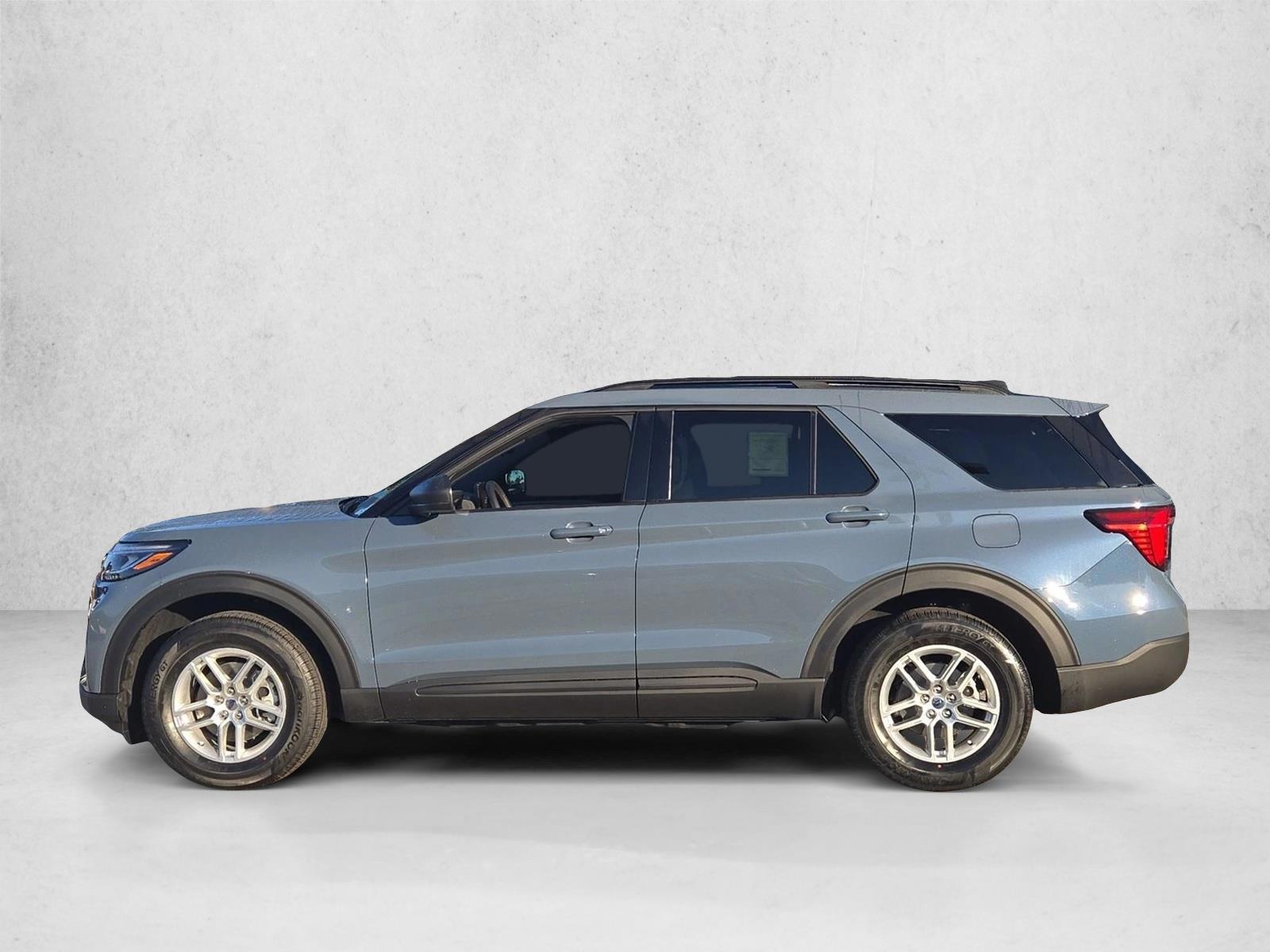 Thumbnail: 2027 Ford Explorer - 2