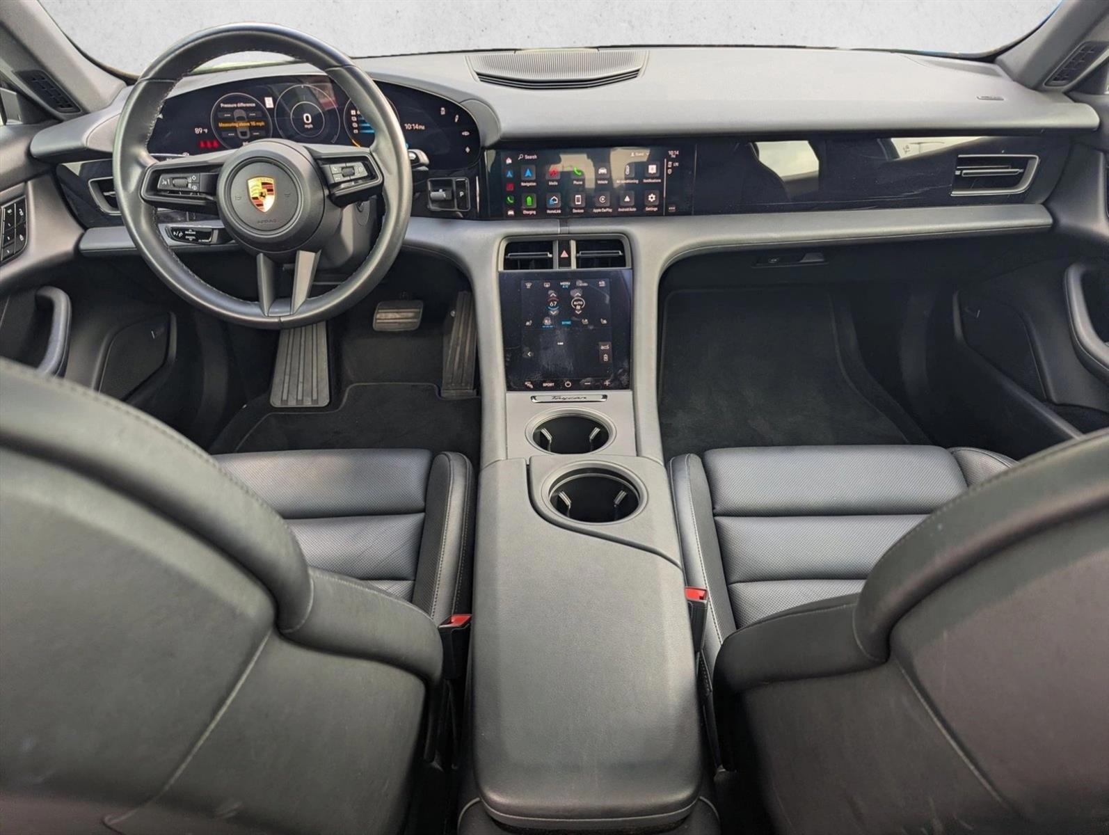 Thumbnail: 2021 Porsche Taycan - 3
