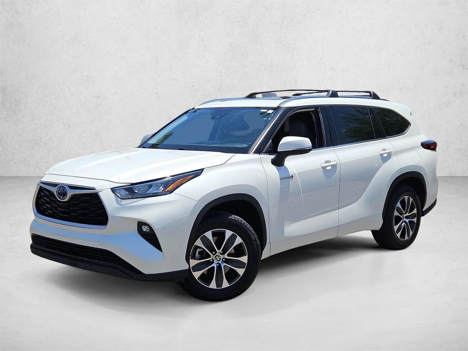 Thumbnail: 2020 Toyota Highlander - 1
