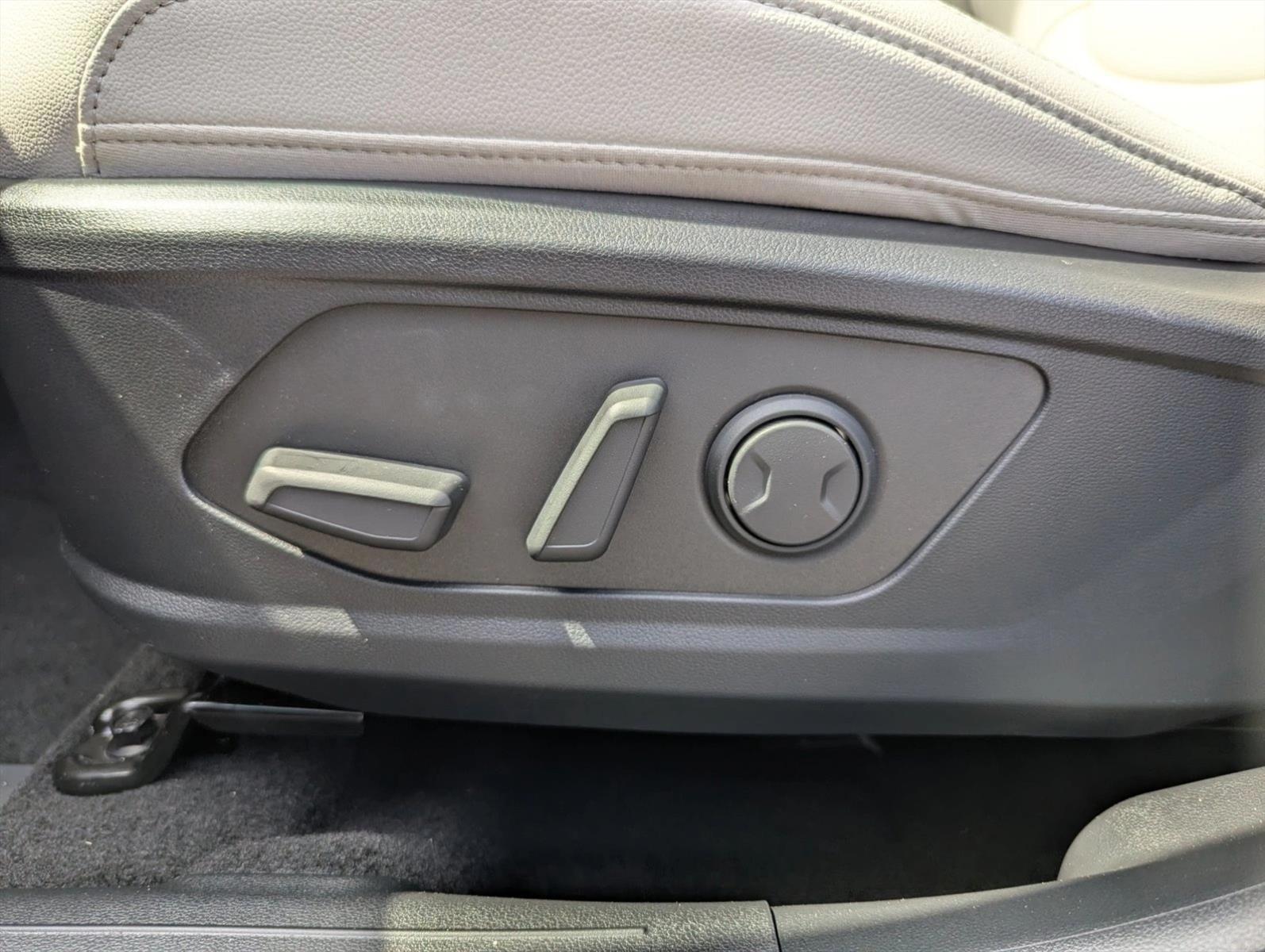 Thumbnail: 2026 Hyundai Tucson - 4