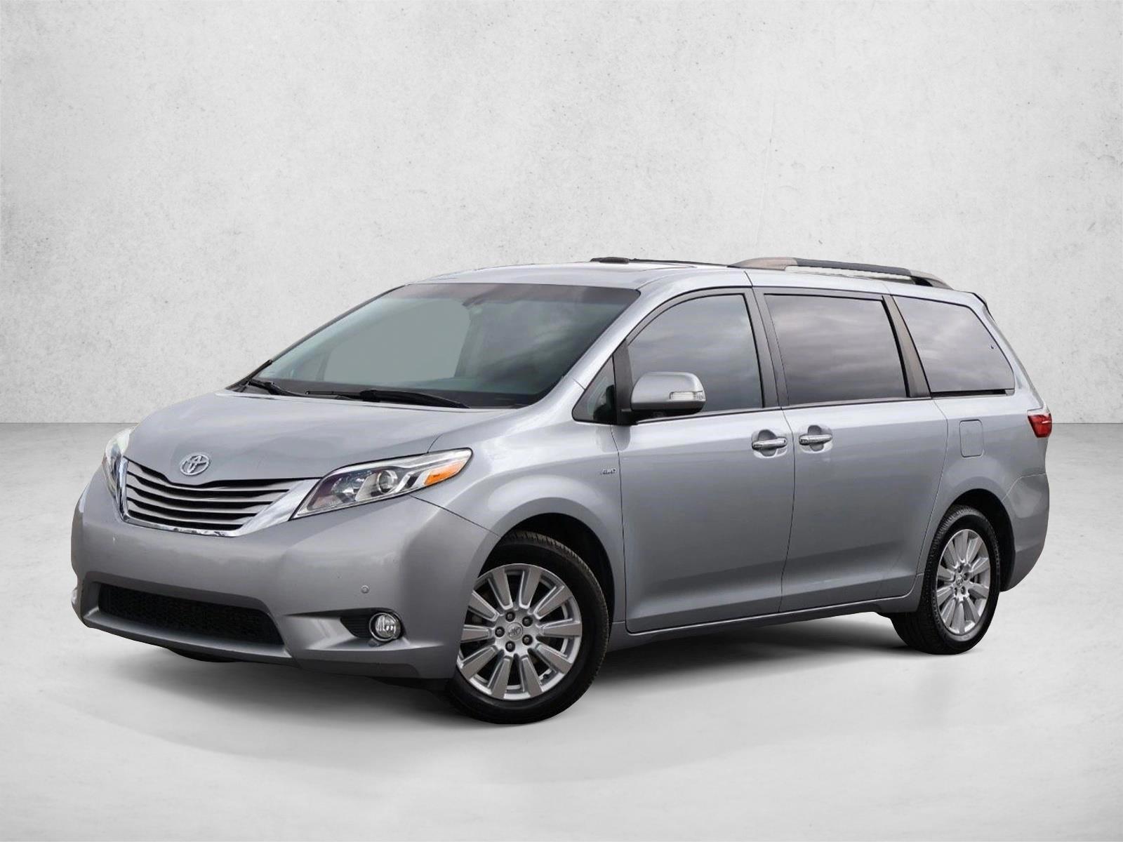 Thumbnail: 2017 Toyota Sienna - 1
