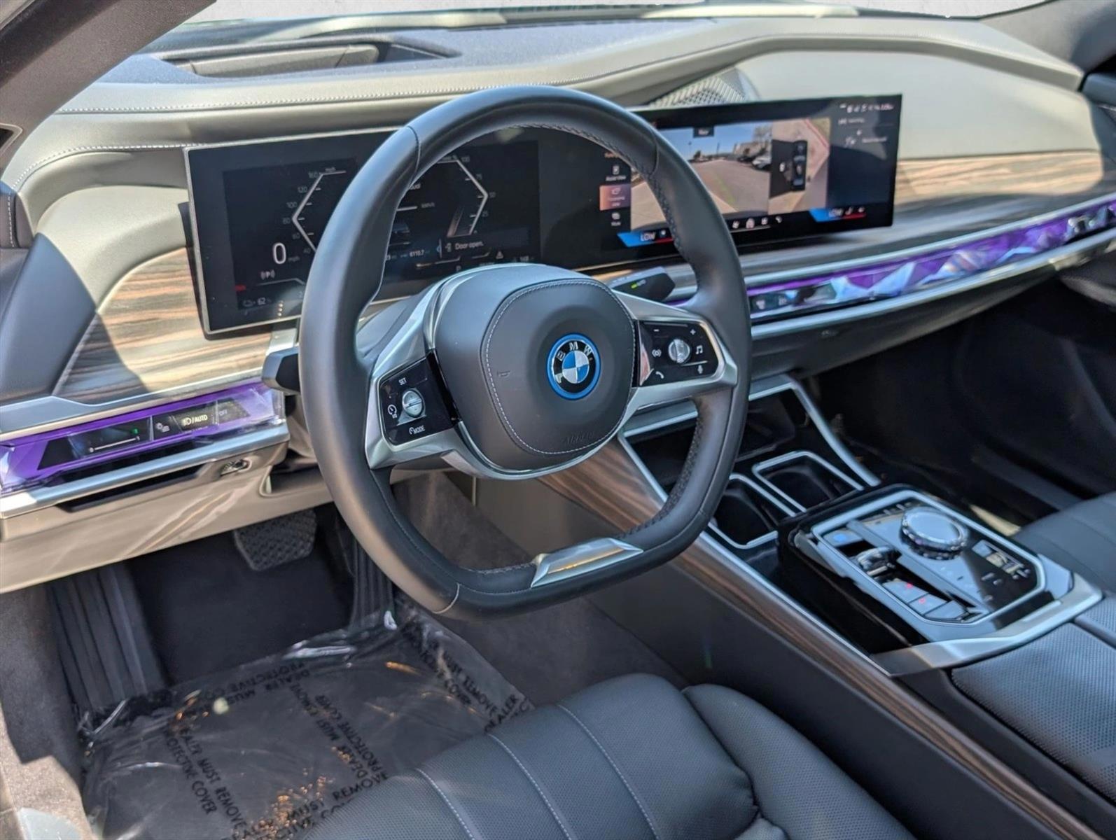 Thumbnail: 2025 BMW i7 - 3