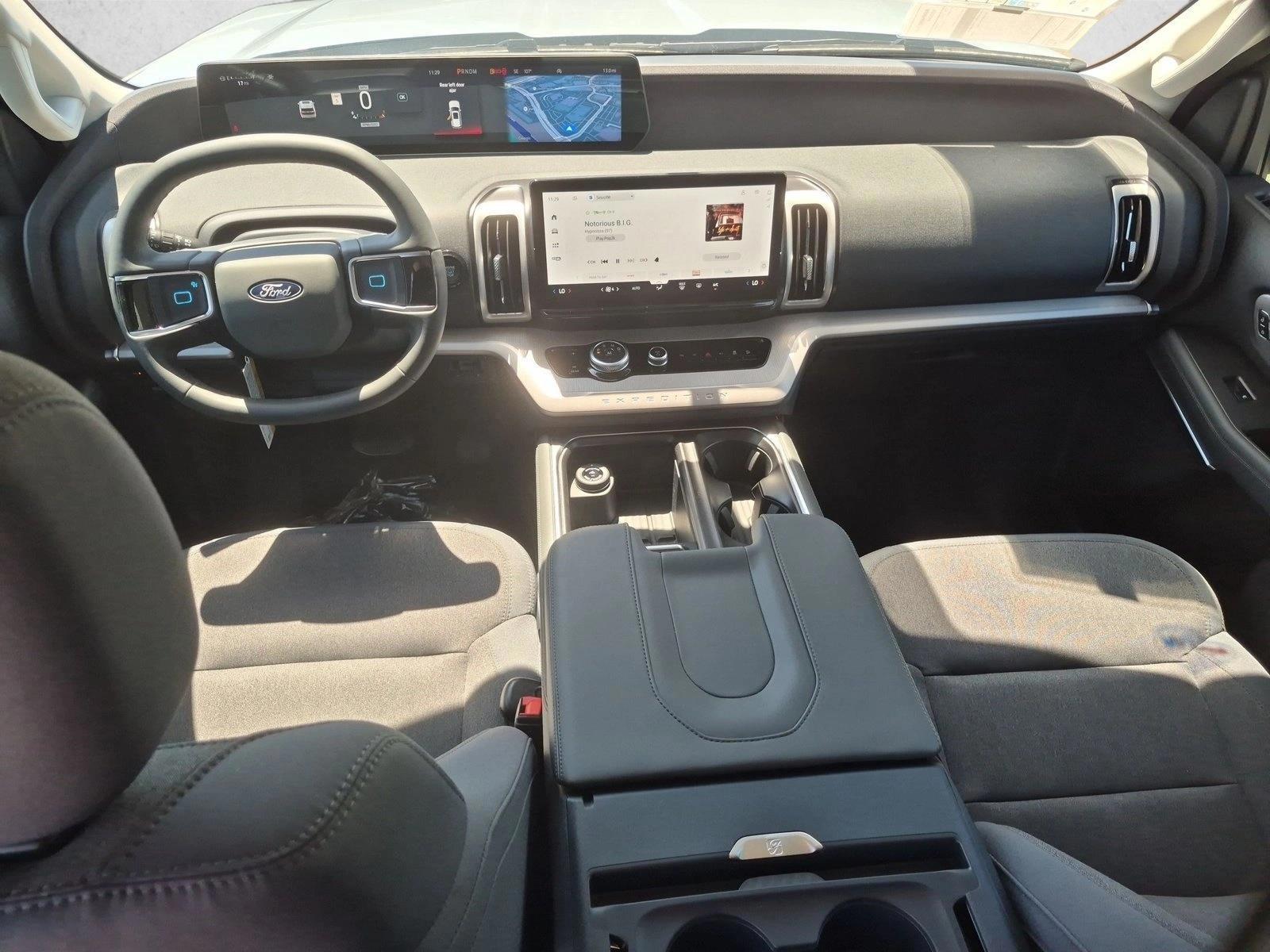 Thumbnail: 2027 Ford Expedition - 4