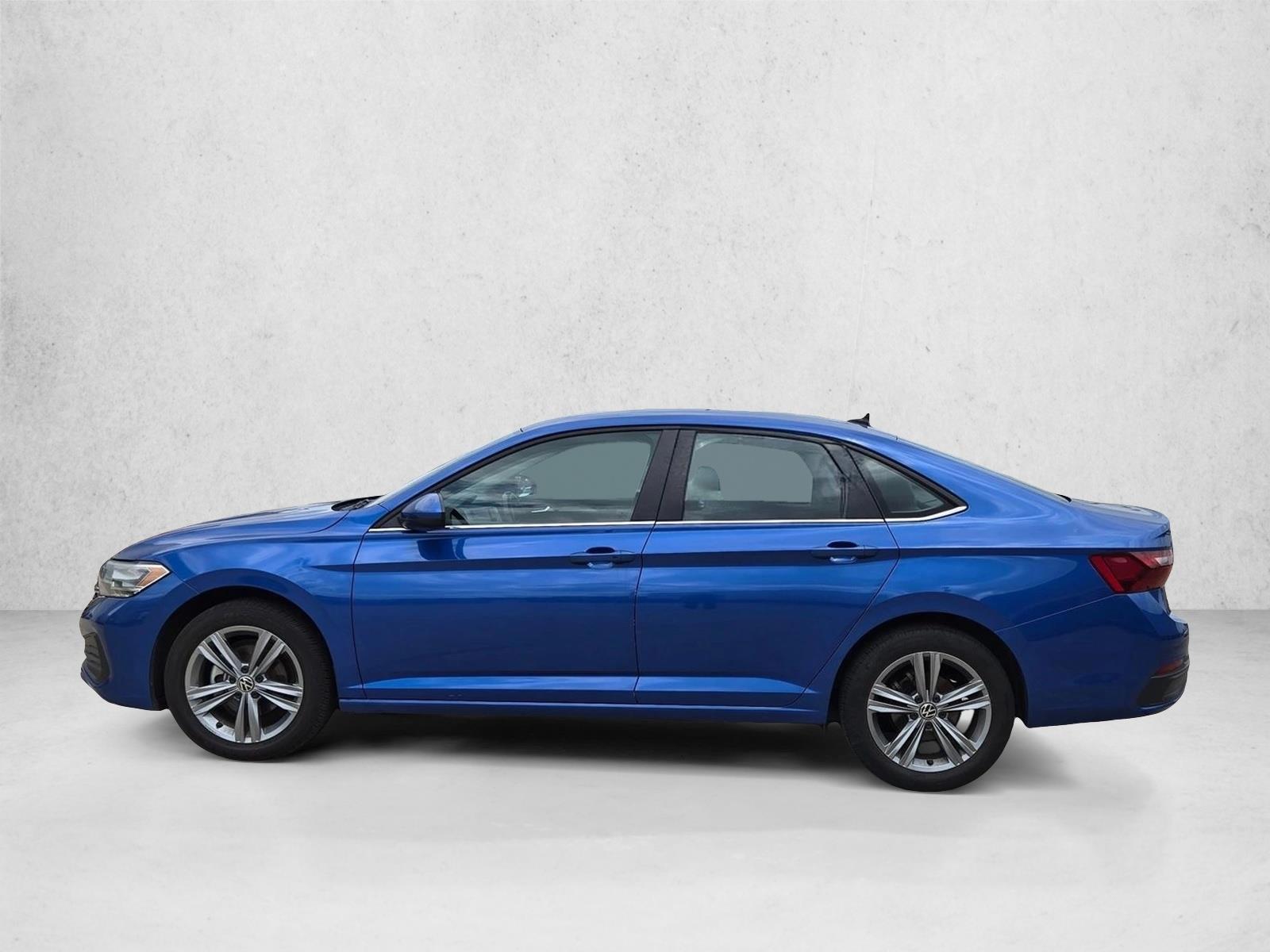 Thumbnail: 2024 Volkswagen Jetta - 2