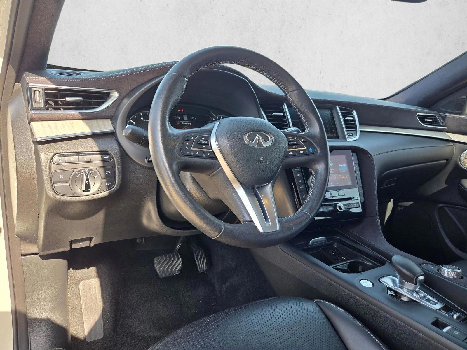 Thumbnail: 2021 INFINITI QX50 - 3