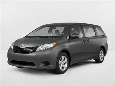 2013 Toyota Sienna LE -
                  Leesburg, VA