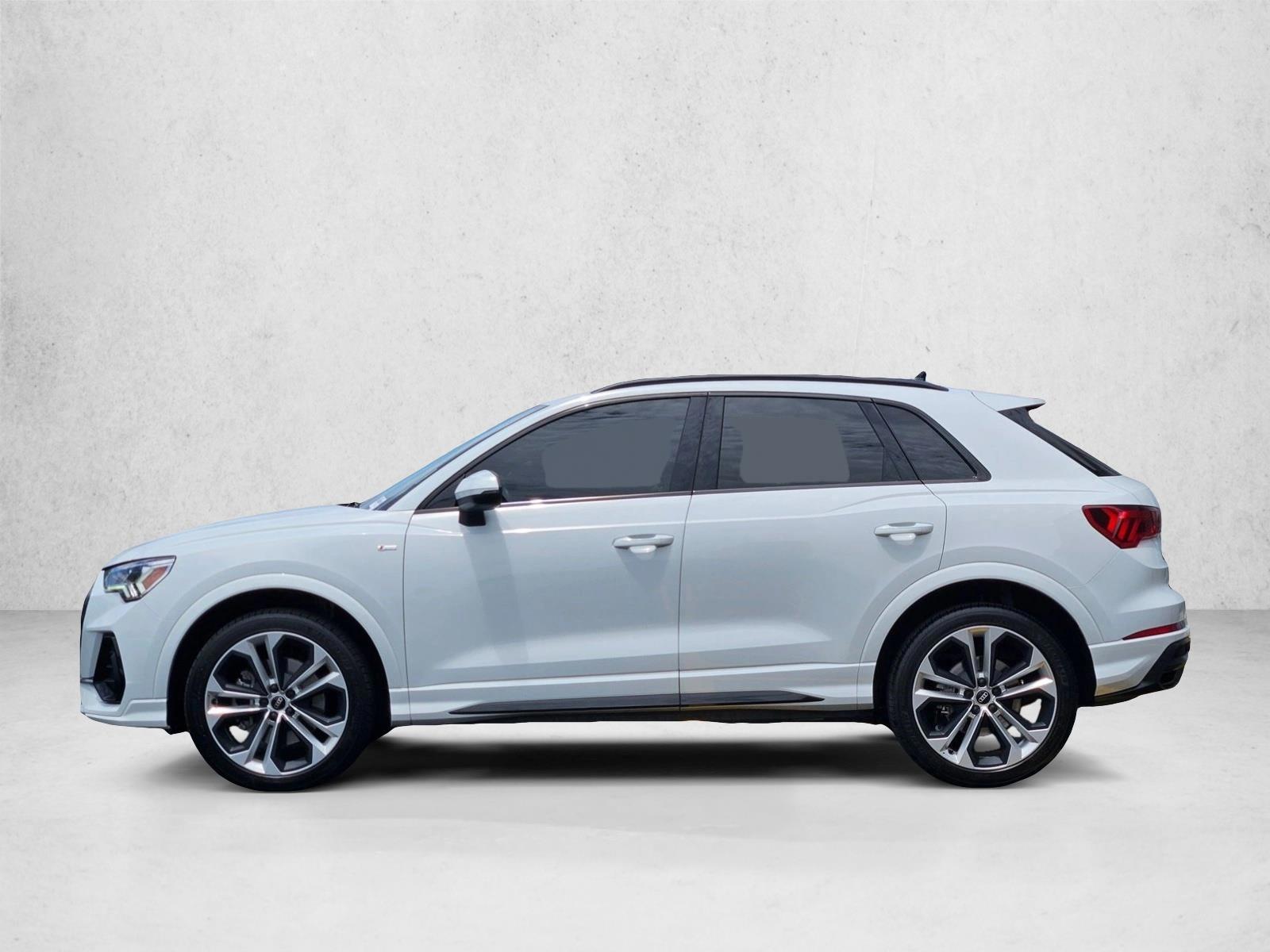 Thumbnail: 2022 Audi Q3 - 2