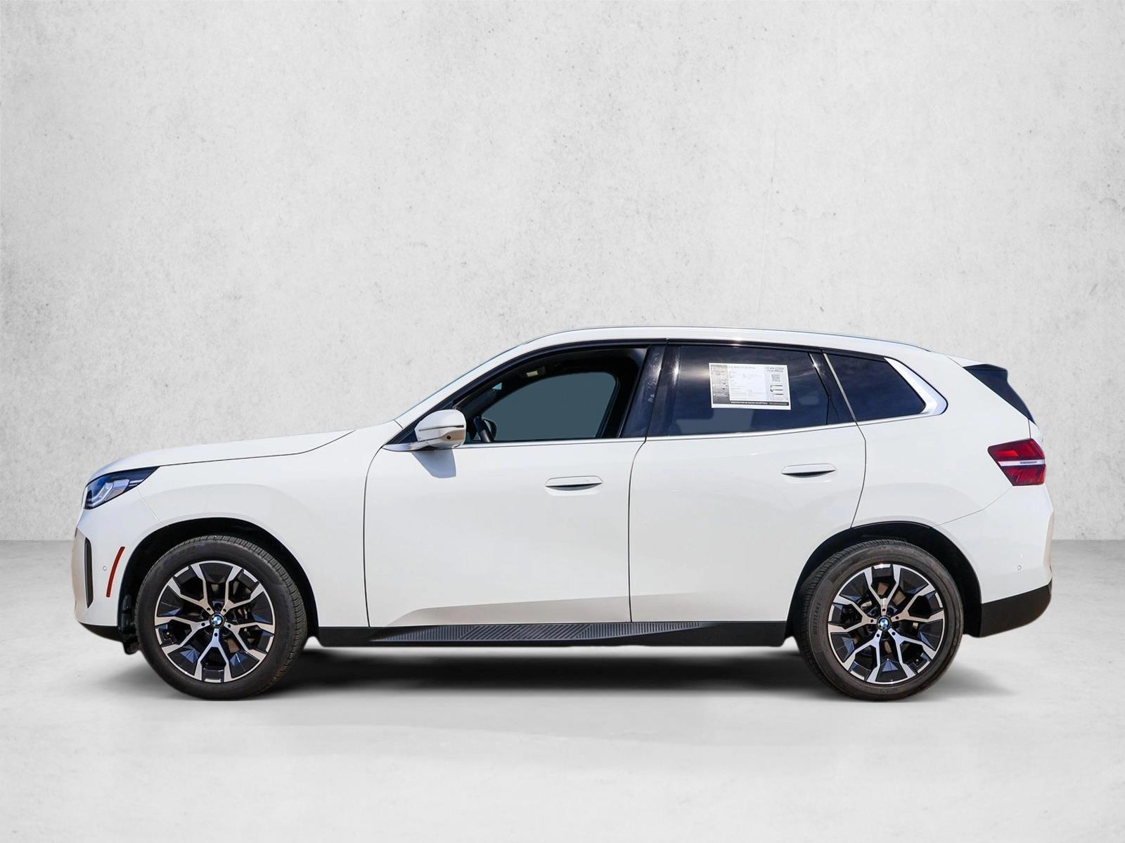 Thumbnail: 2026 BMW X3 - 2