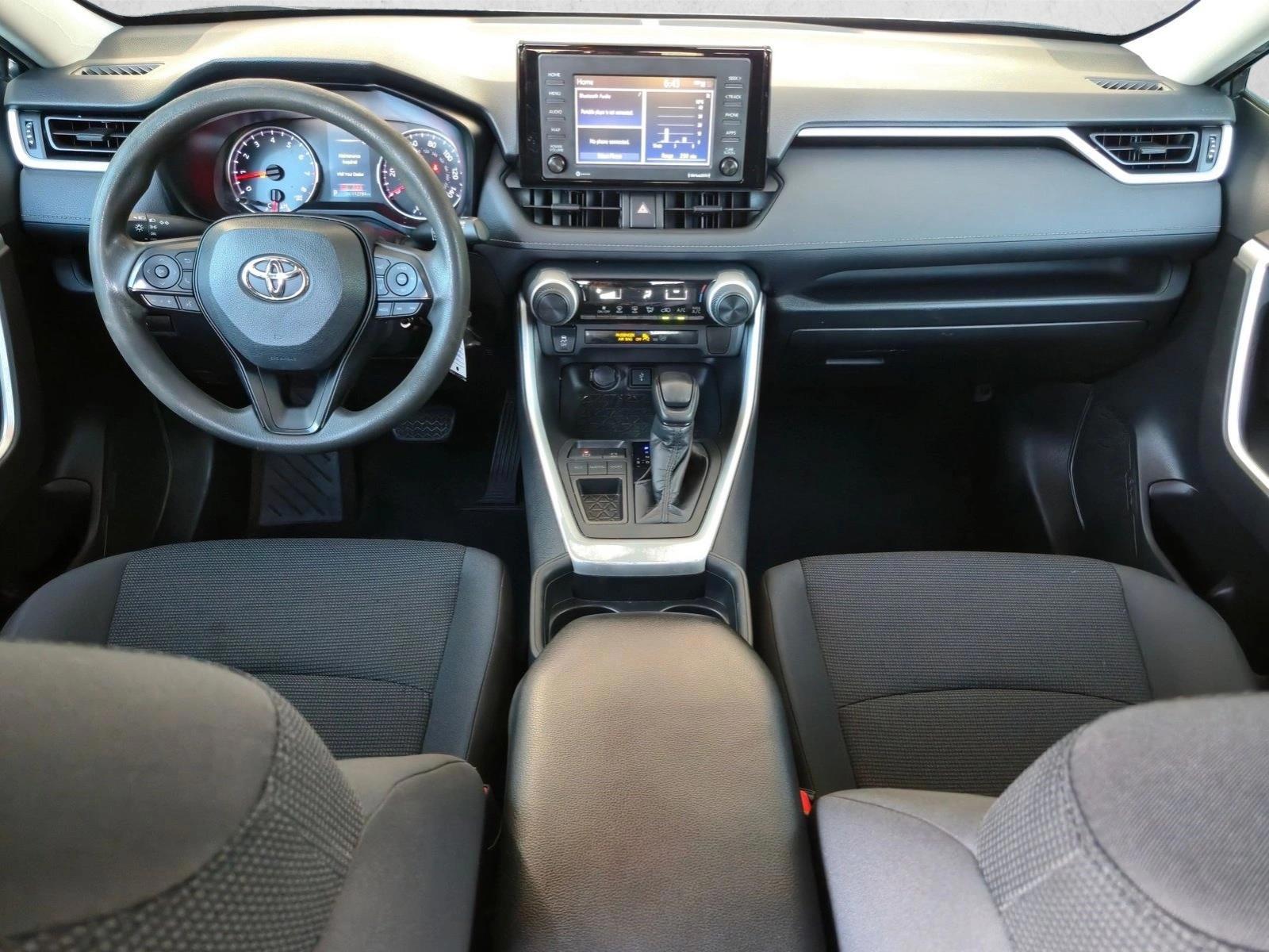 Thumbnail: 2020 Toyota RAV4 - 3