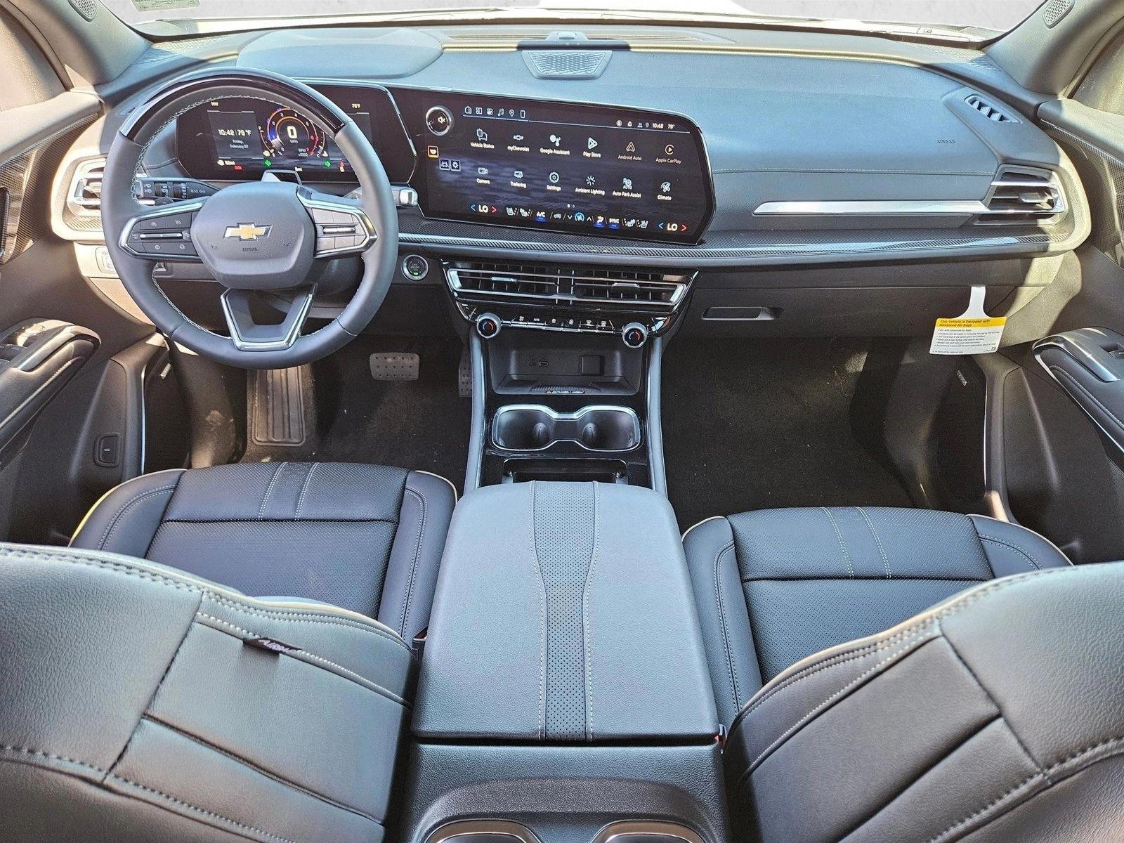 Thumbnail: 2026 Chevrolet Traverse - 3