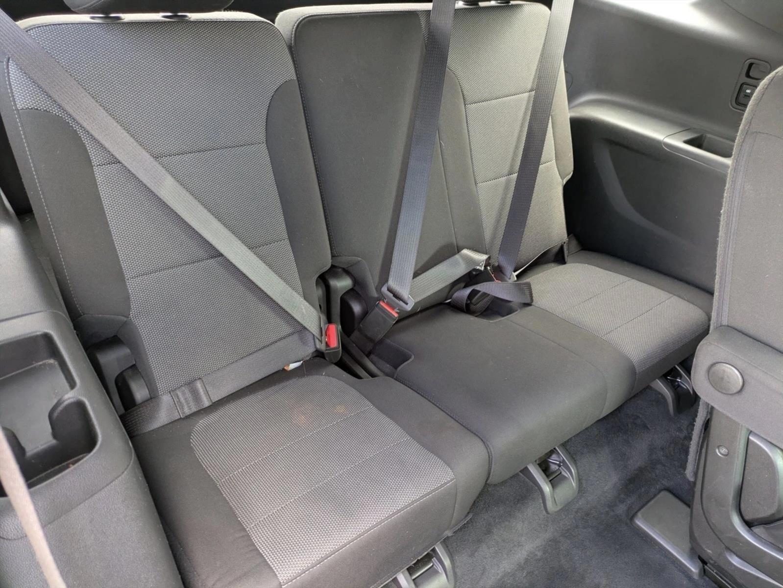 2023 Chevrolet Traverse 1LT - Photo 18