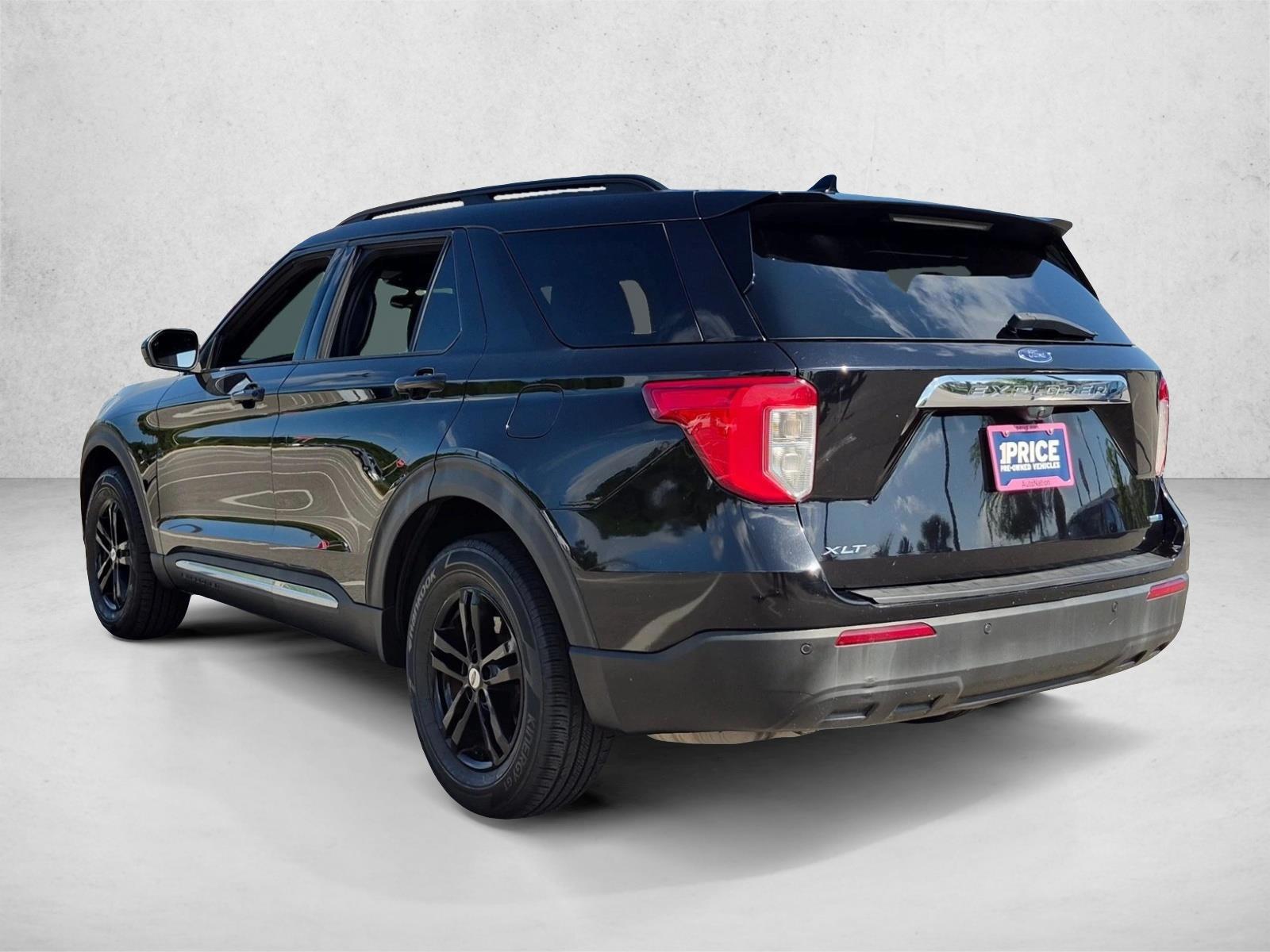 2020 Ford Explorer XLT - Photo 8
