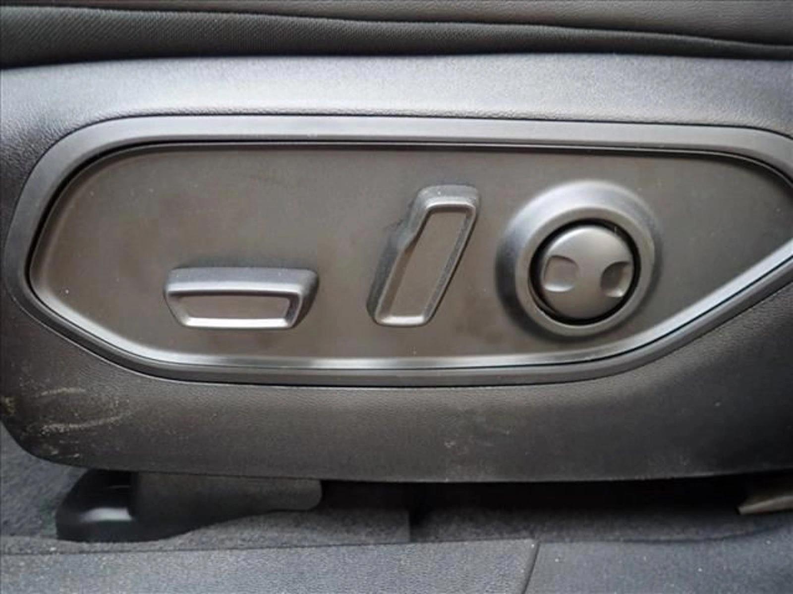 Thumbnail: 2026 Jeep Cherokee - 3