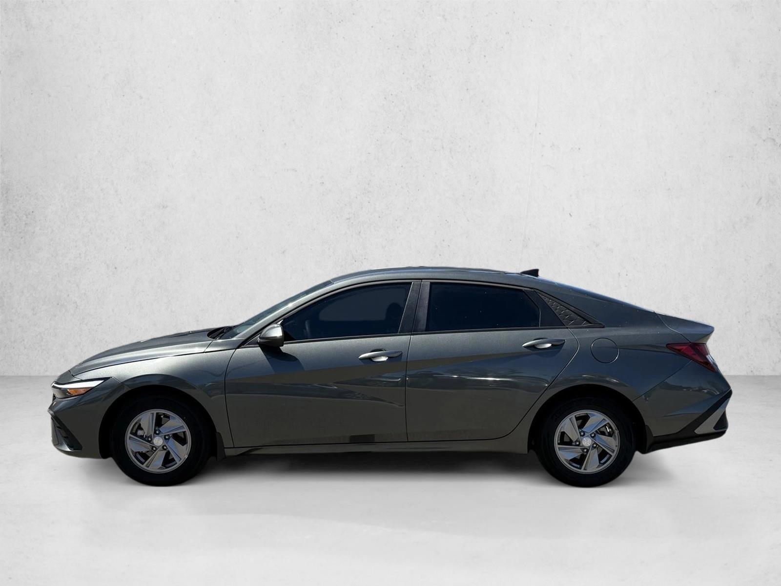 Thumbnail: 2025 Hyundai Elantra - 2