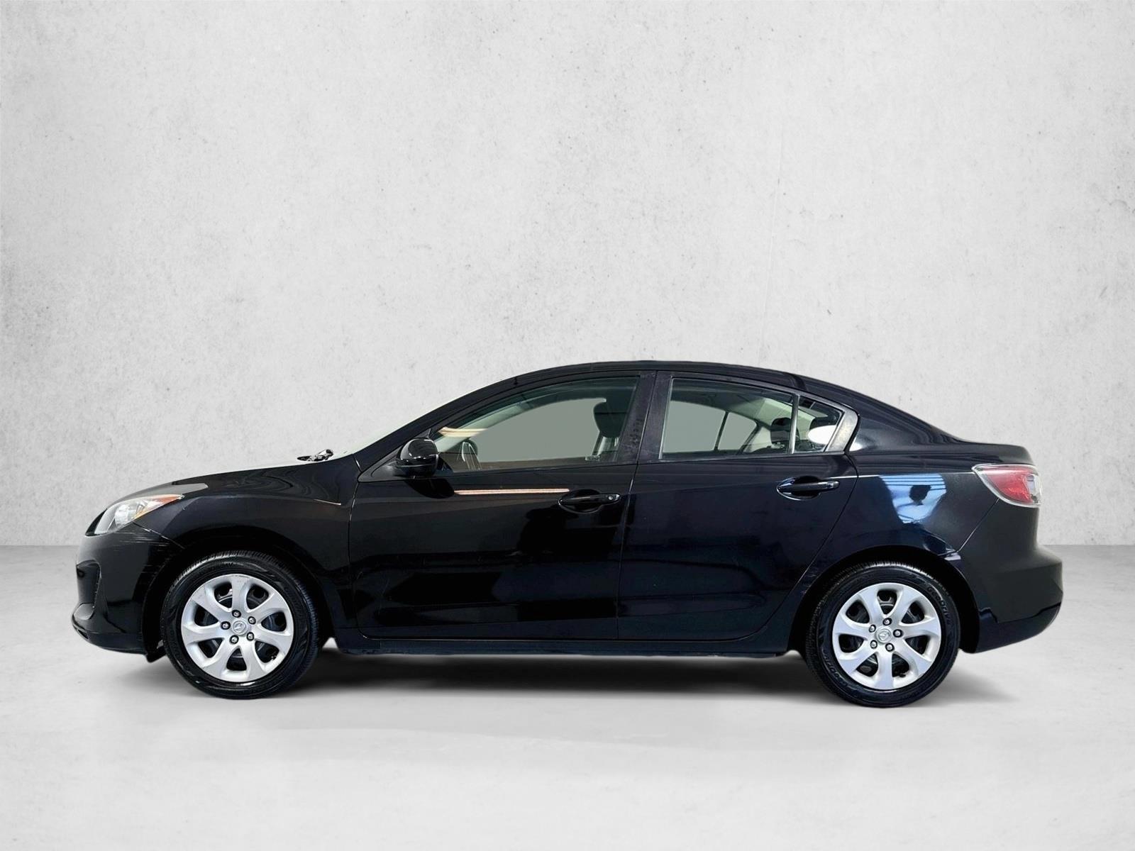 2013 Mazda MAZDA3 i SV