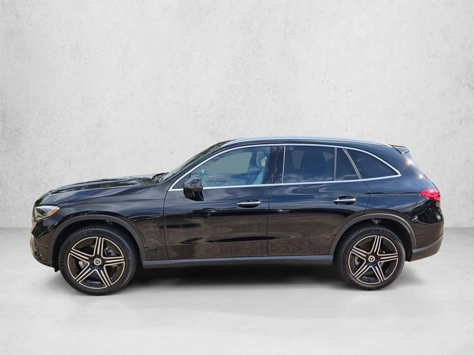 Thumbnail: 2026 Mercedes-Benz GLC - 2