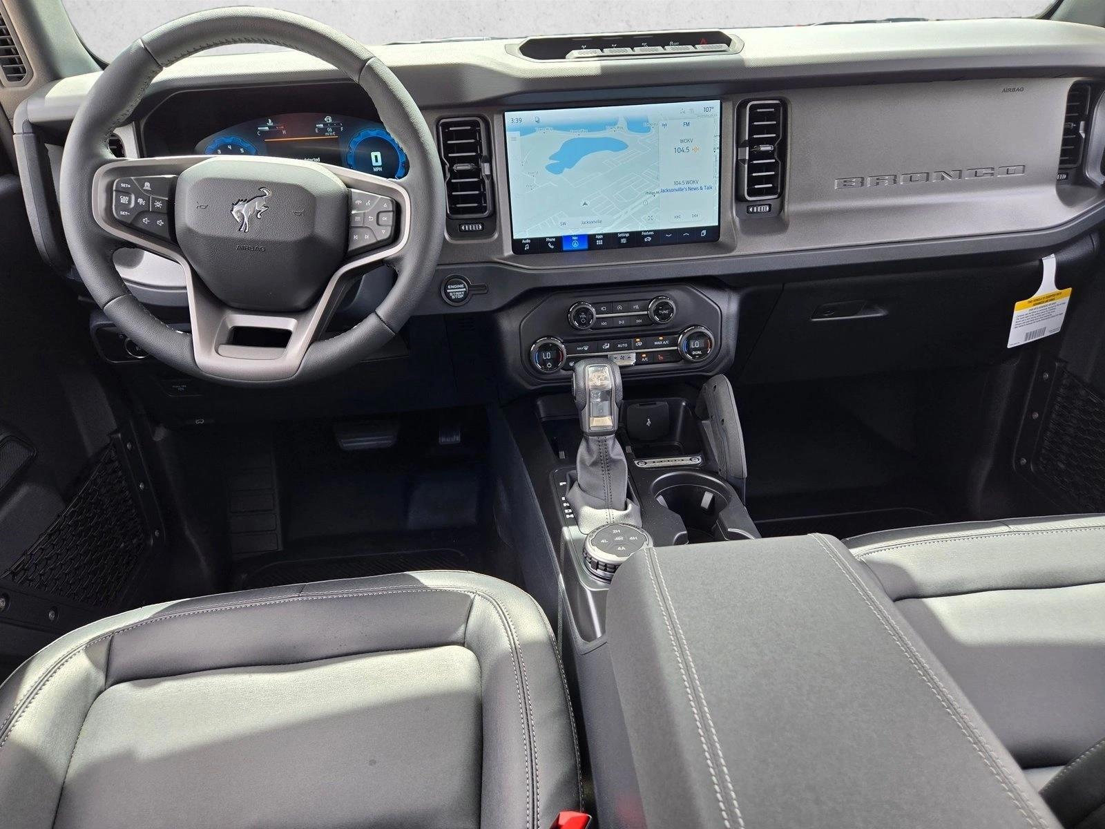 Thumbnail: 2026 Ford Bronco - 3