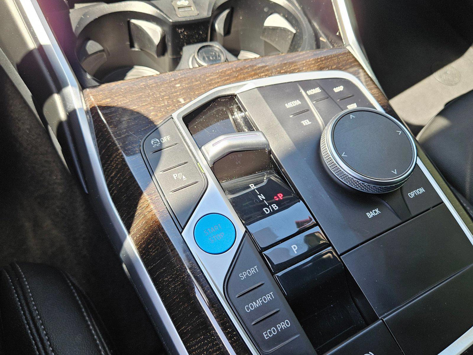 2023 BMW i4 35 - Photo 14