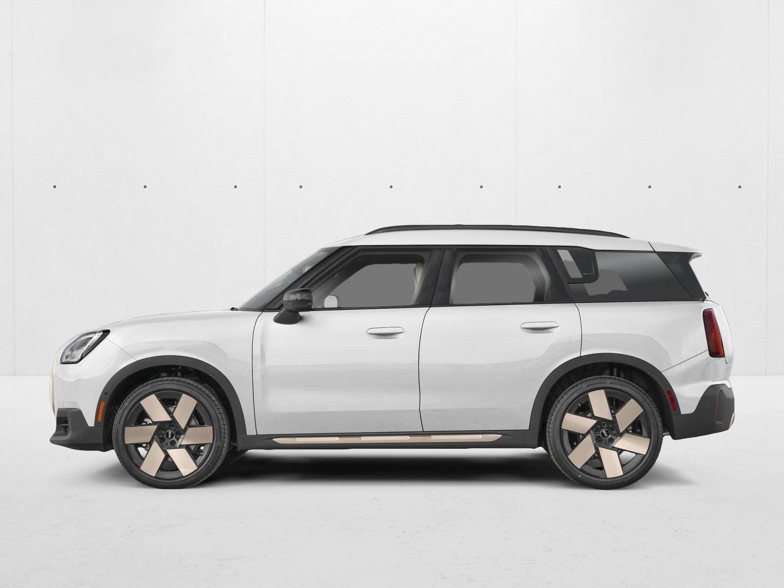 Thumbnail: 2027 MINI Cooper Countryman - 2