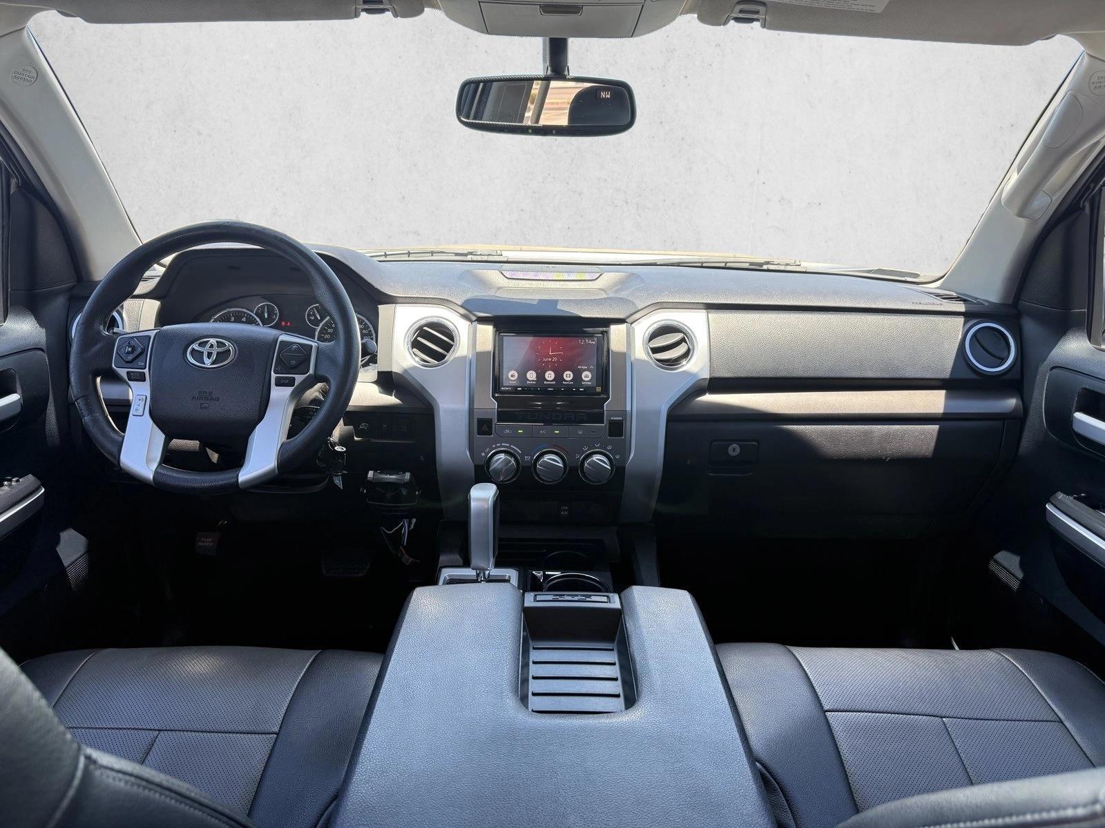 Thumbnail: 2015 Toyota Tundra - 3