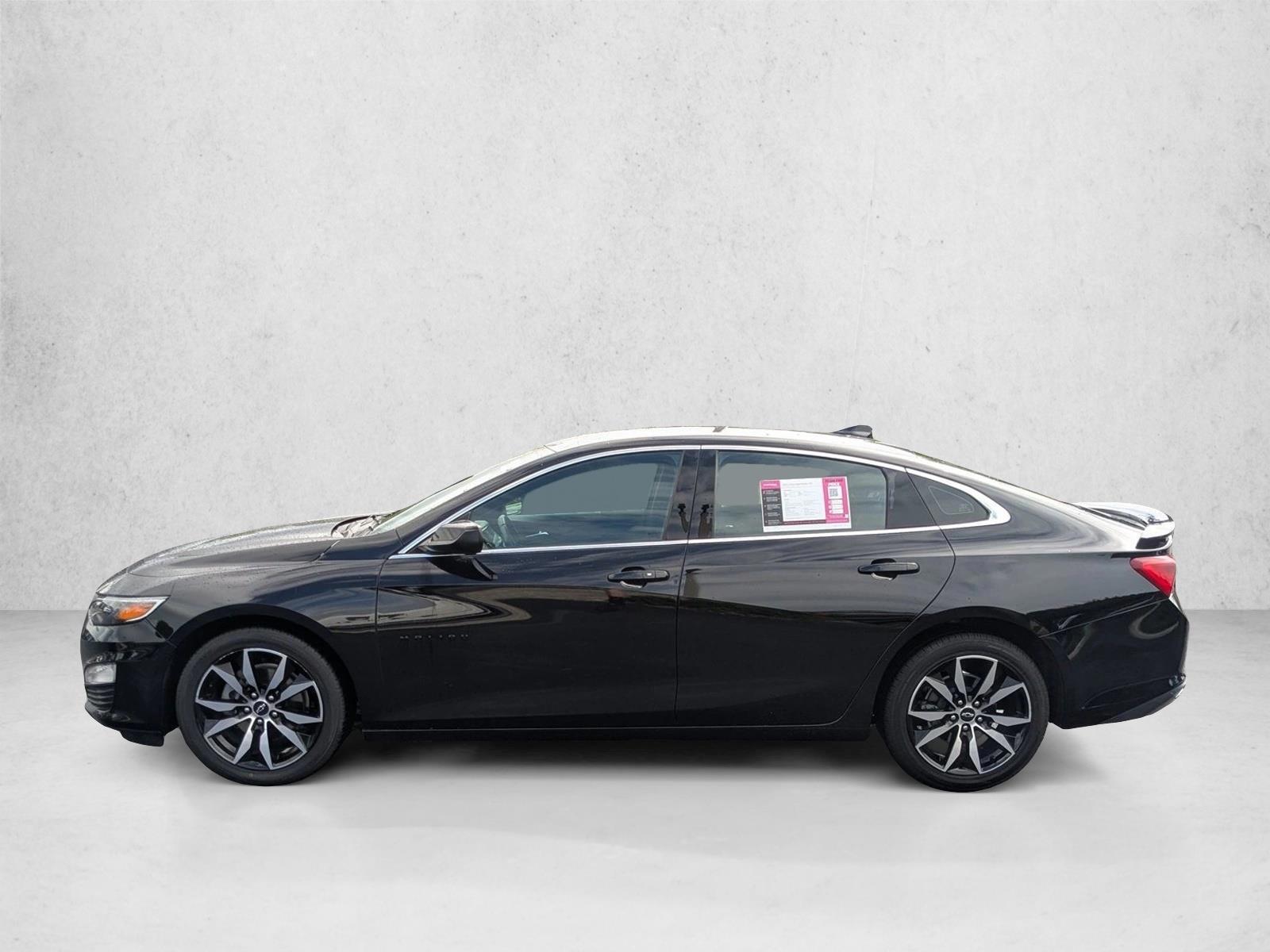 Thumbnail: 2022 Chevrolet Malibu - 2