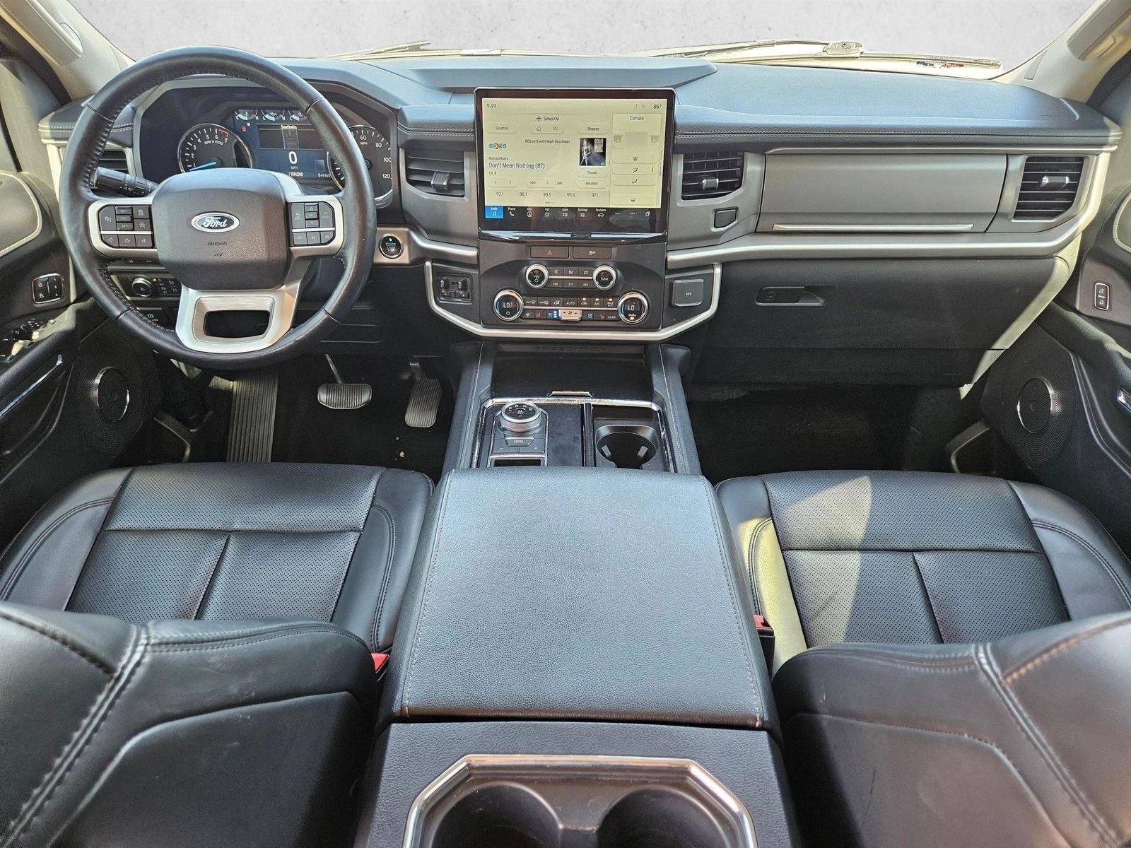Thumbnail: 2022 Ford Expedition - 4