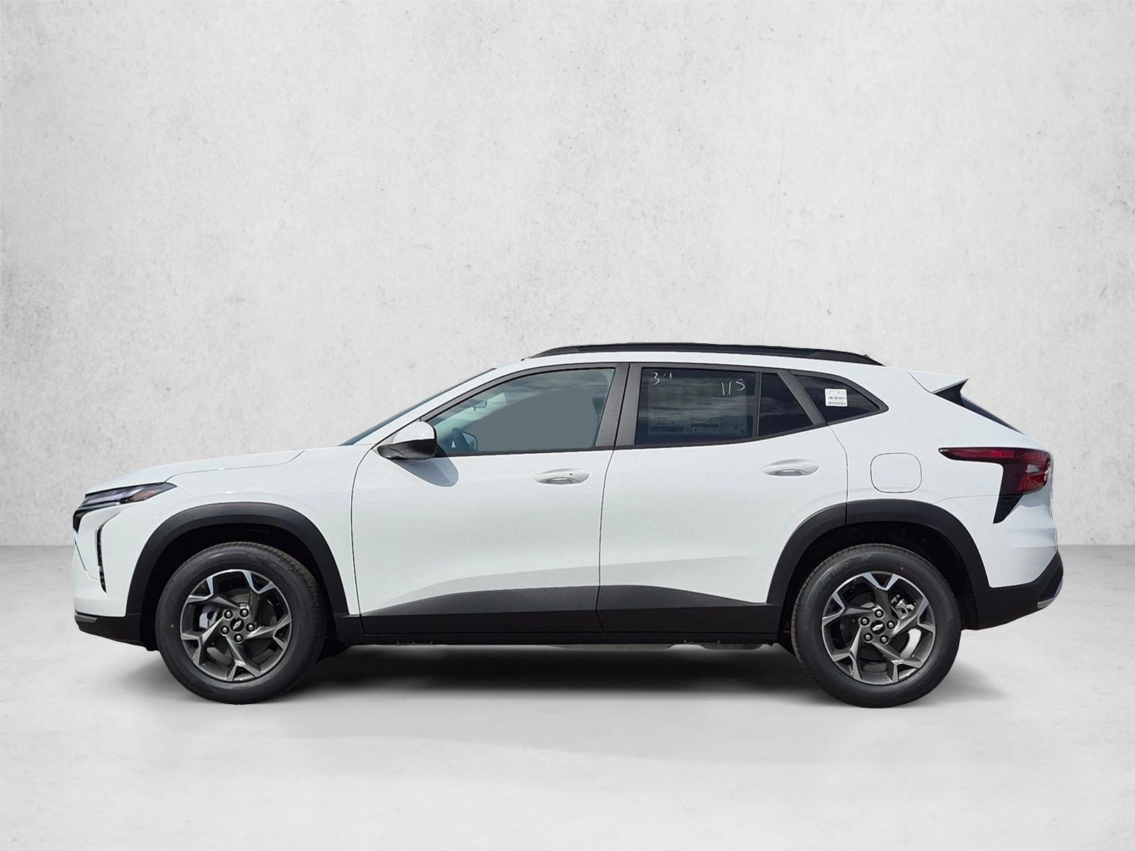 Thumbnail: 2026 Chevrolet Trax - 2