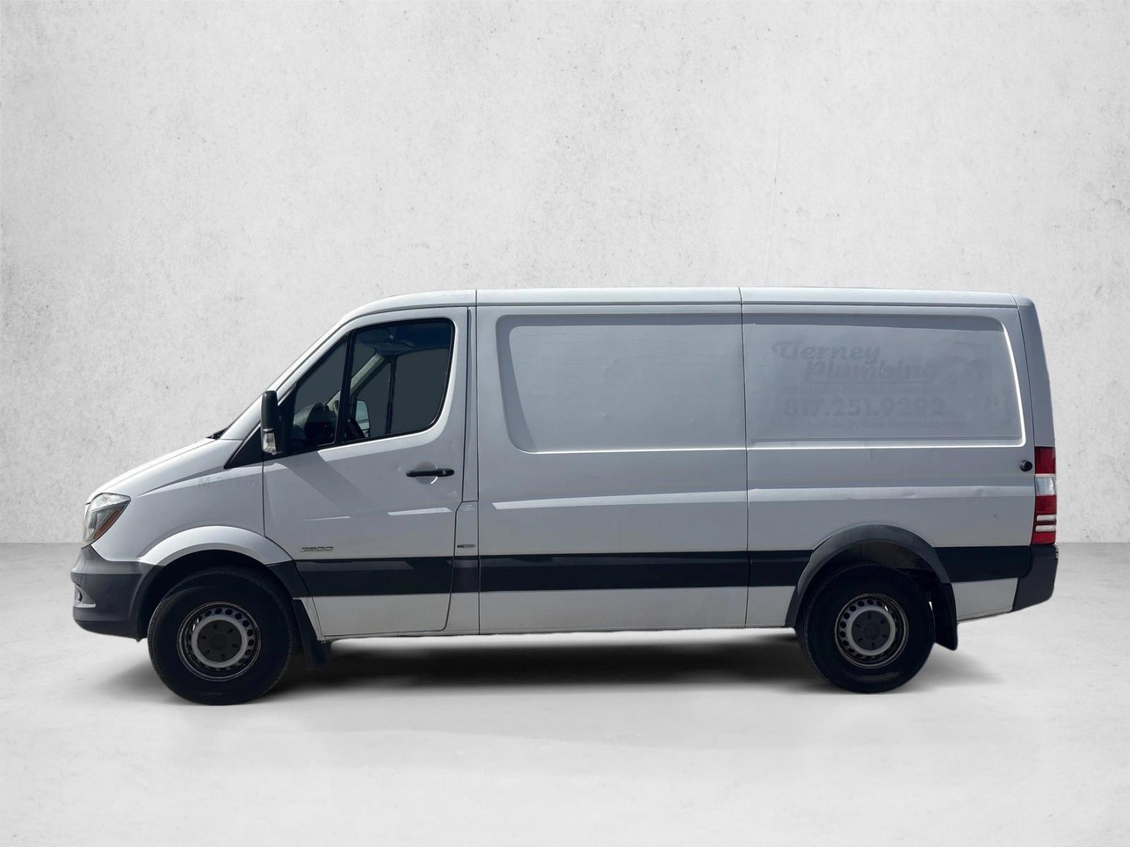 Thumbnail: 2016 Mercedes-Benz Sprinter - 2