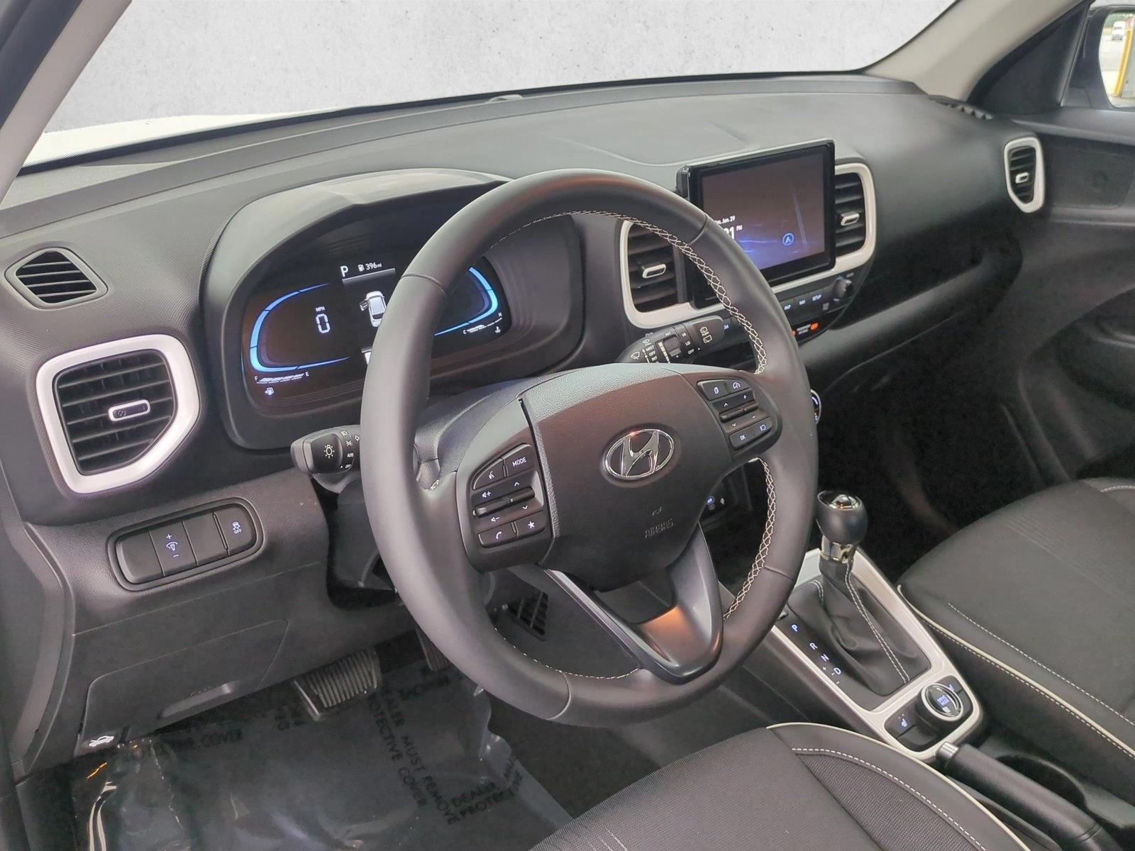 Thumbnail: 2025 Hyundai Venue - 3