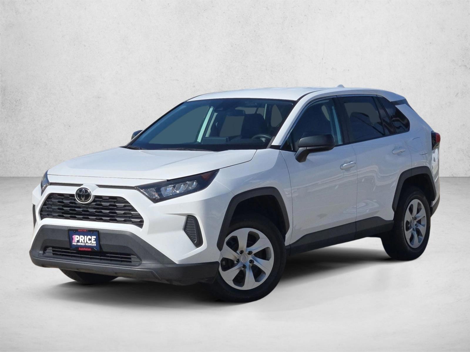 Thumbnail: 2022 Toyota RAV4 - 1