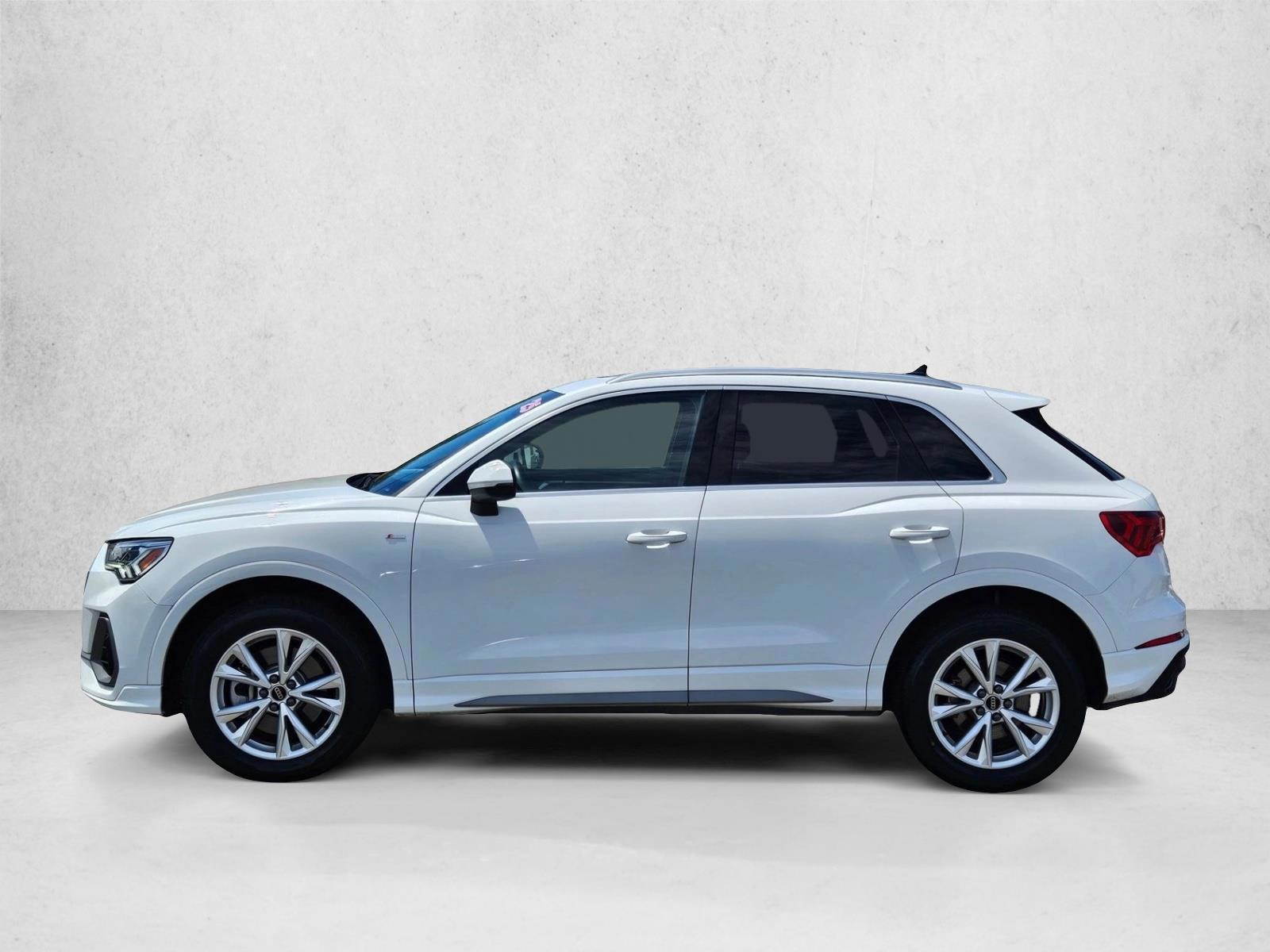 Thumbnail: 2025 Audi Q3 - 2