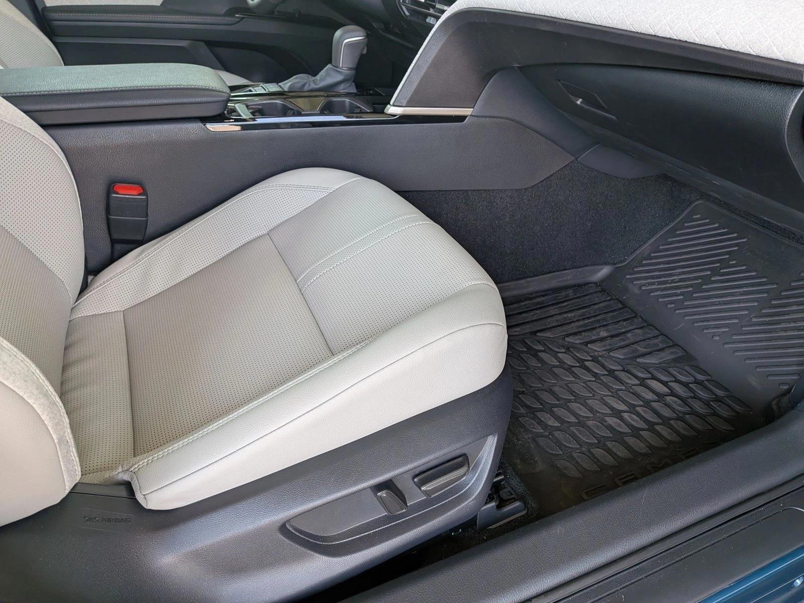 Thumbnail: 2026 Toyota Camry - 4