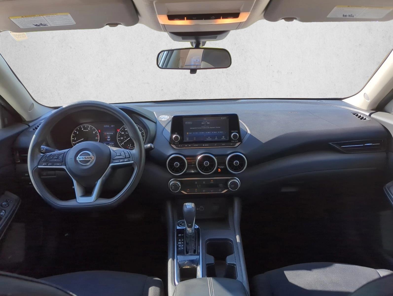 Thumbnail: 2020 Nissan Sentra - 3