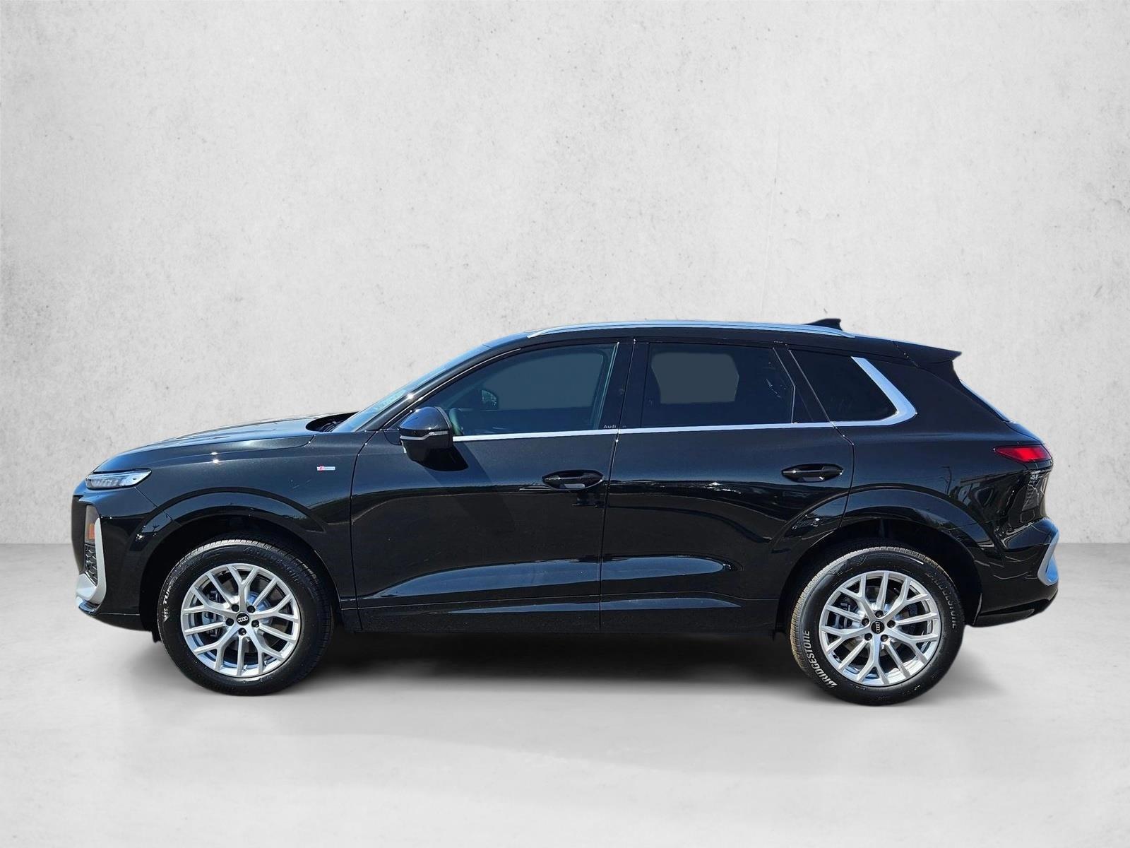 Thumbnail: 2026 Audi Q3 - 2