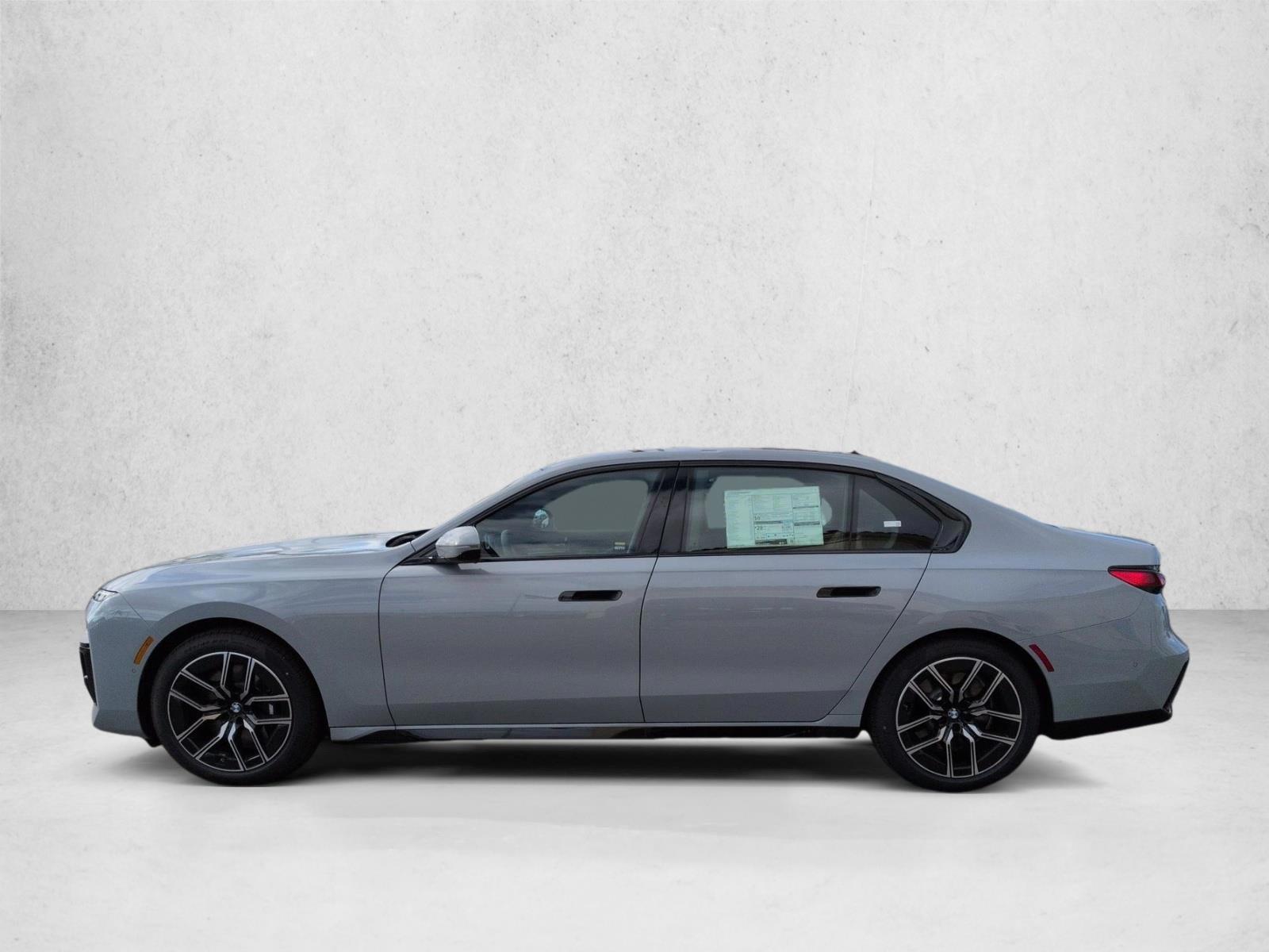Thumbnail: 2026 BMW 7 Series - 2