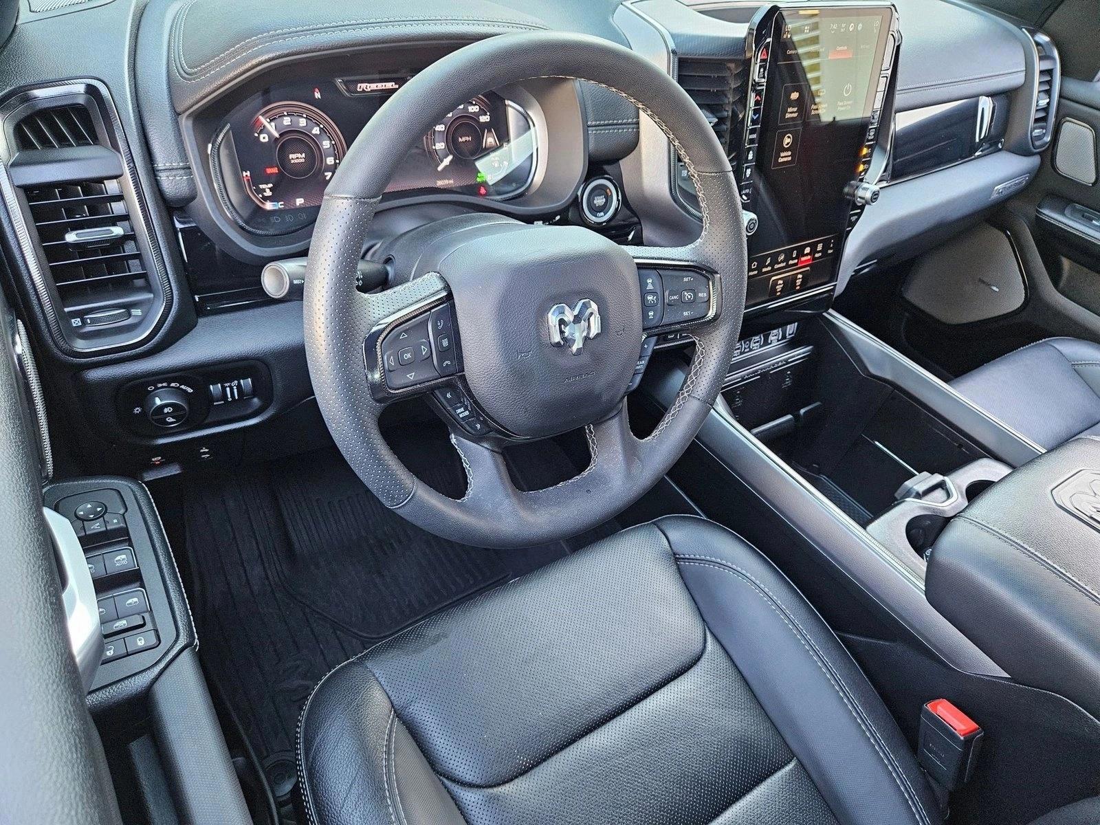 Thumbnail: 2025 RAM 1500 - 3