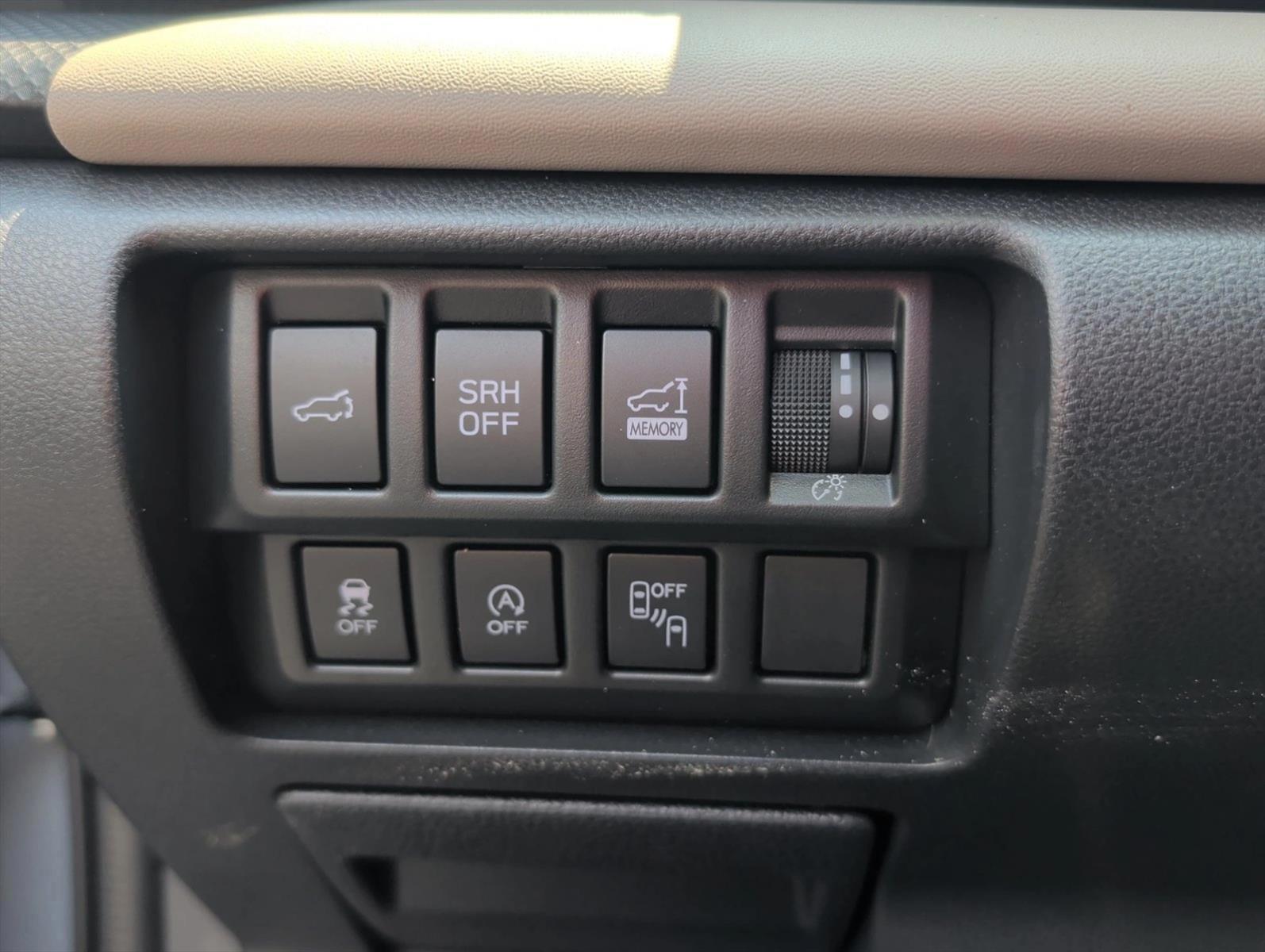 2022 Subaru Forester Limited - Photo 17