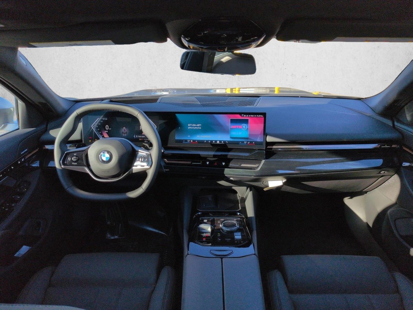 Thumbnail: 2026 BMW 5 Series - 3
