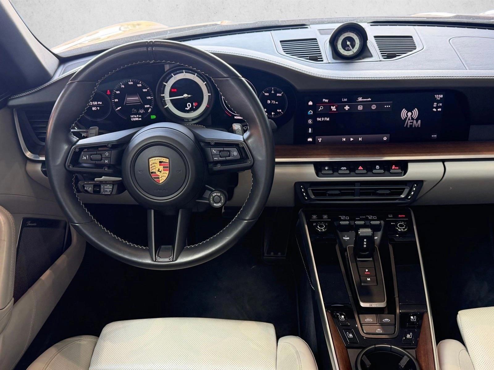 Thumbnail: 2022 Porsche 911 - 5