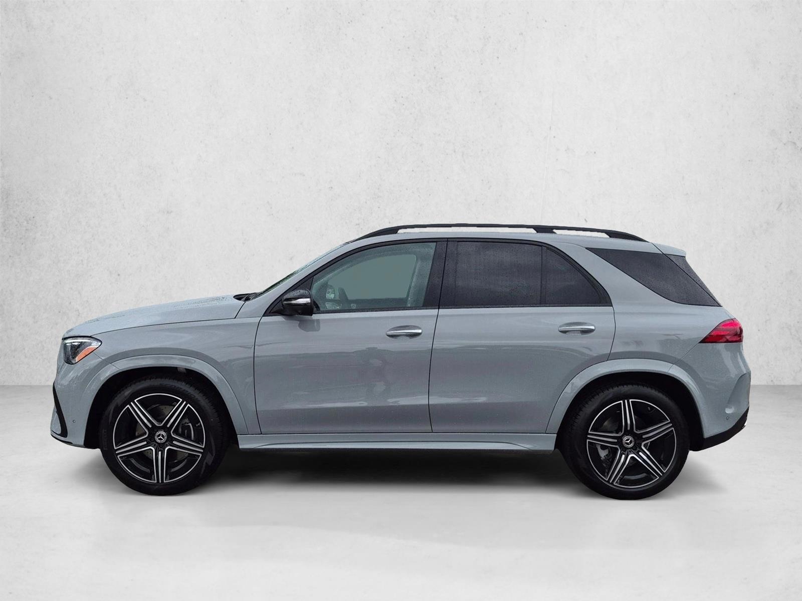 Thumbnail: 2026 Mercedes-Benz GLE - 2