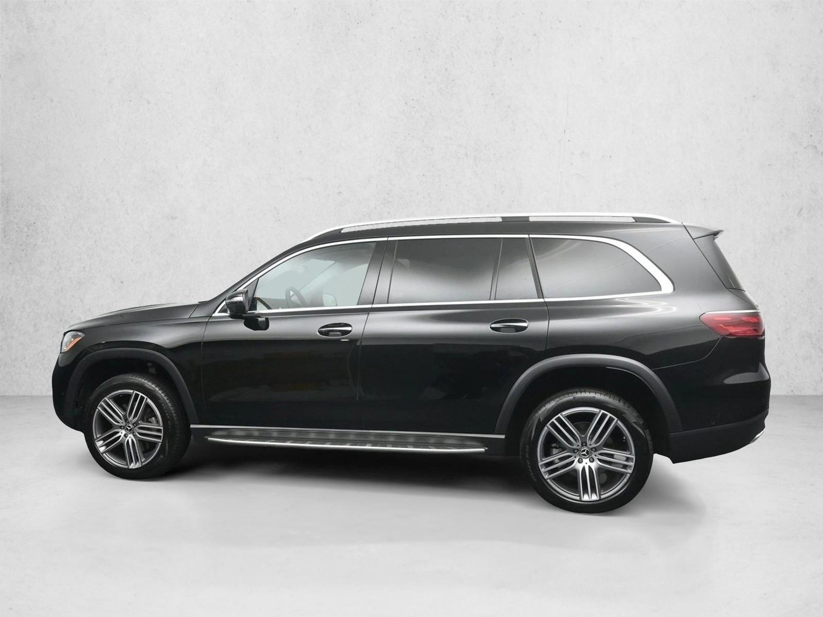 Thumbnail: 2026 Mercedes-Benz GLS - 3