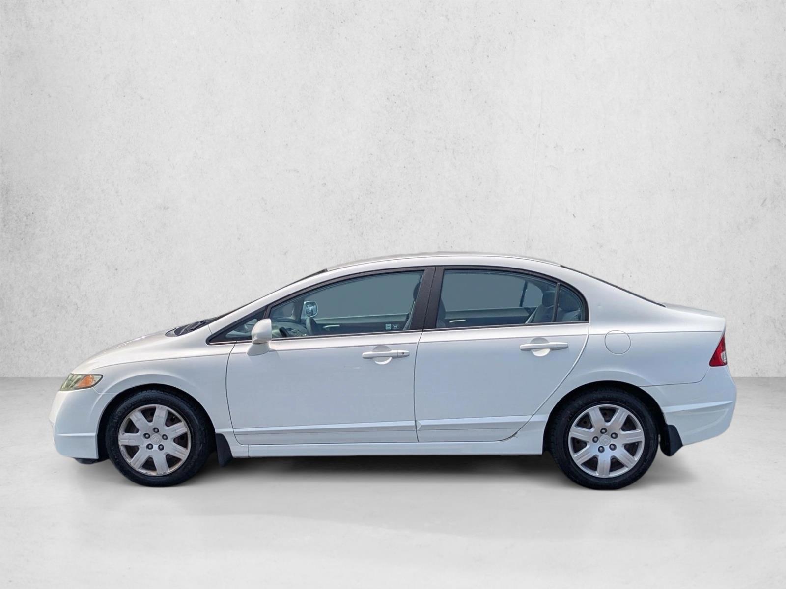 Thumbnail: 2010 Honda Civic - 2