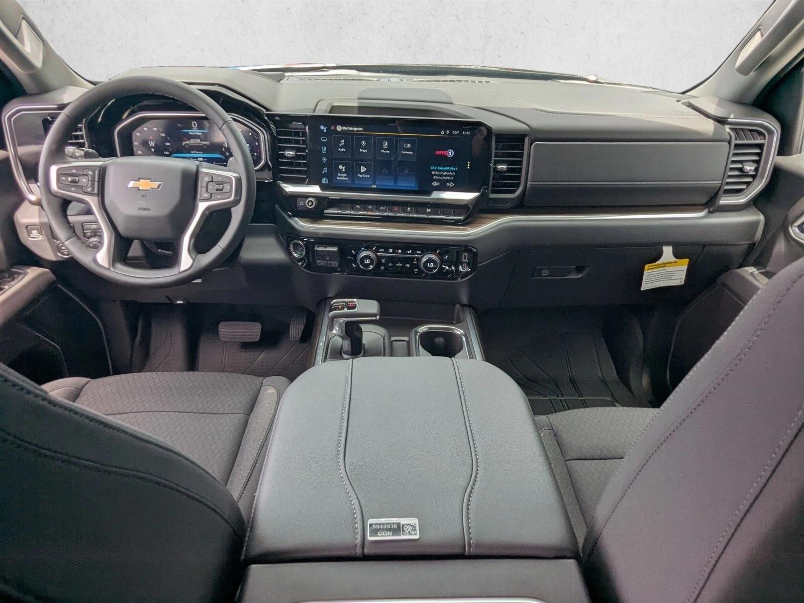 Thumbnail: 2026 Chevrolet Silverado 1500 - 3