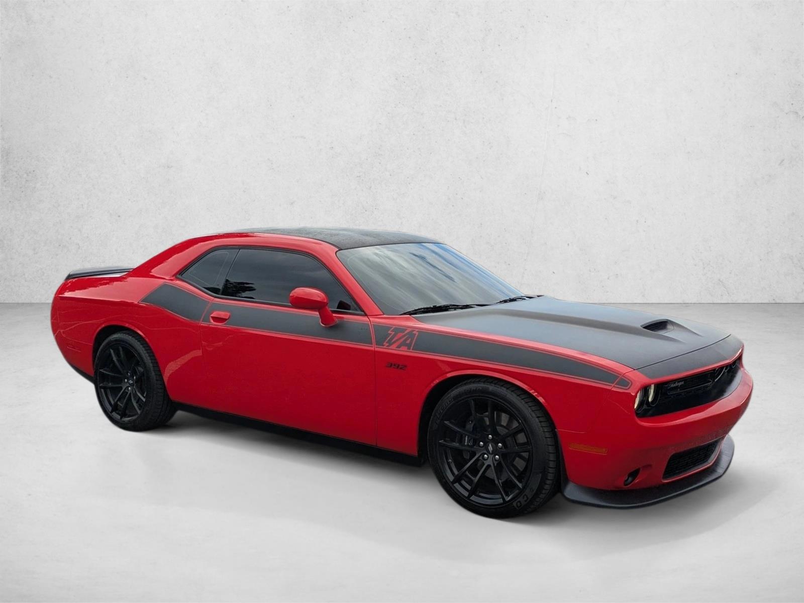 2022 Dodge Challenger R/T - Photo 3