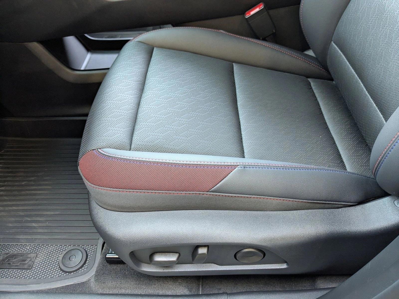 Thumbnail: 2026 Chevrolet Equinox - 5
