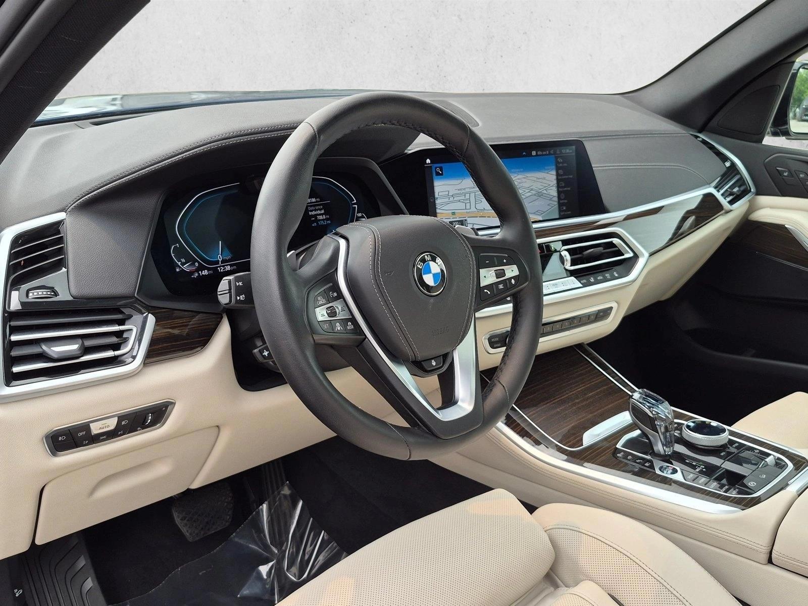 Thumbnail: 2021 BMW X5 - 3